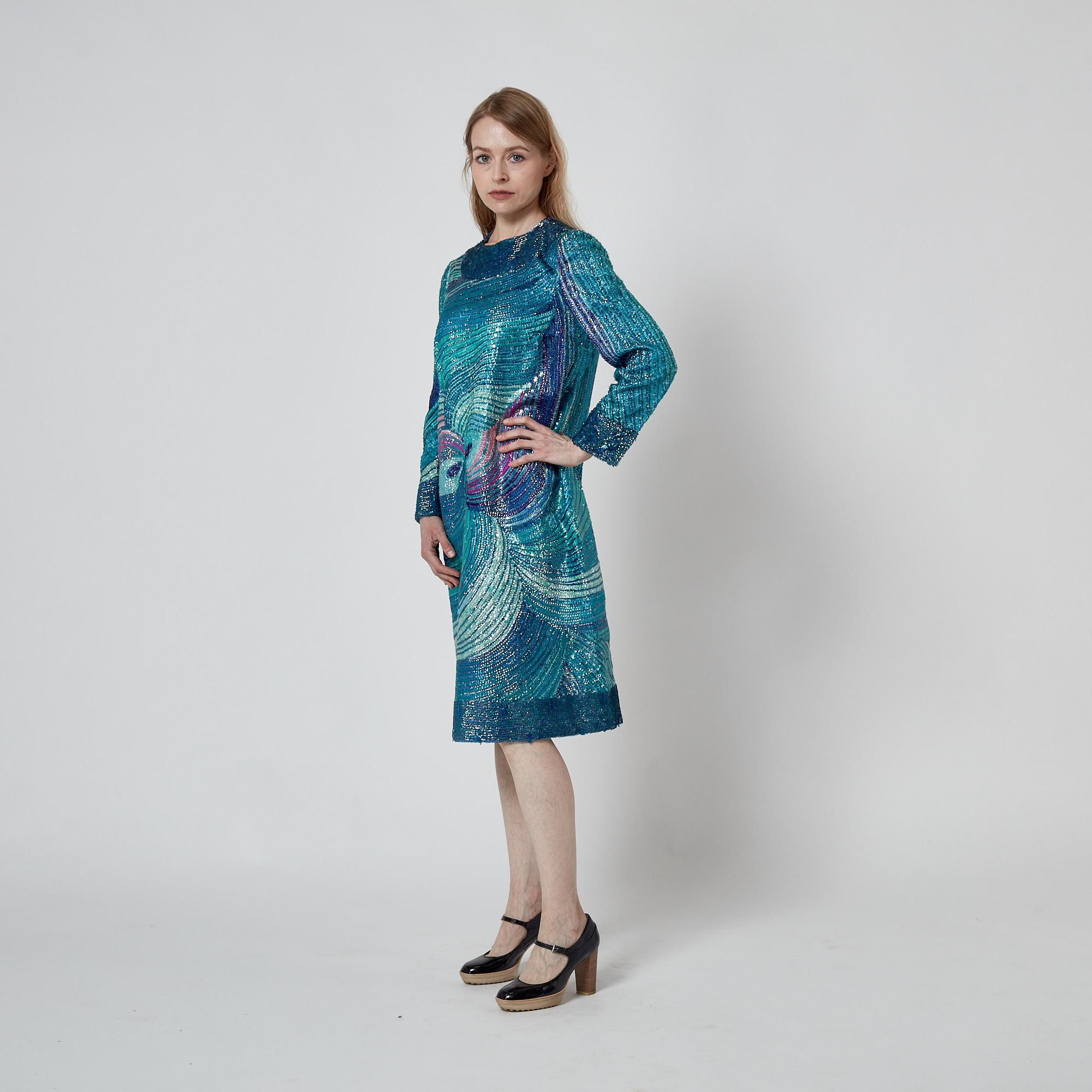 1960s Lauretta Alta Moda Blue and Purple Sequinned Dress For Sale 3
