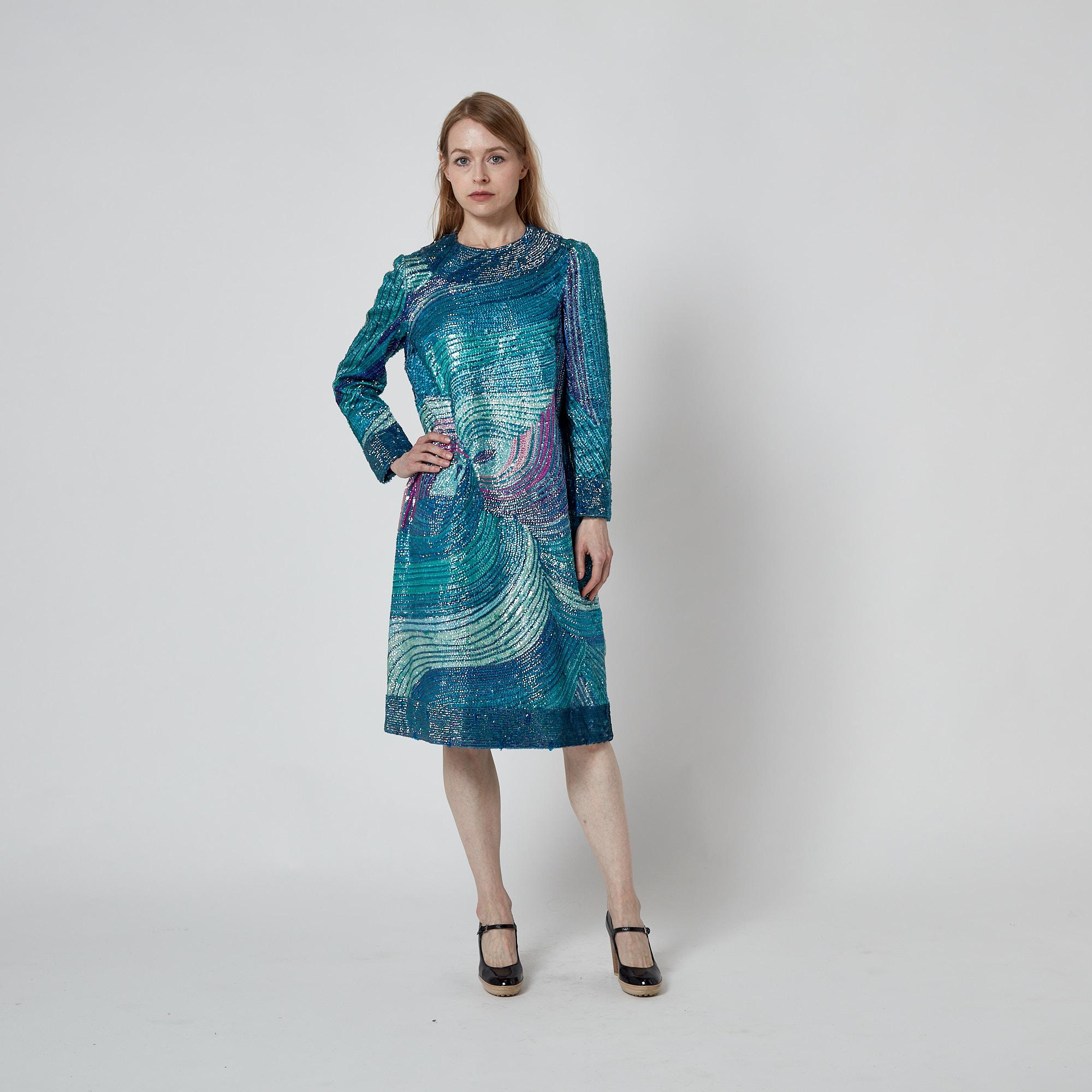 1960s Lauretta Alta Moda Blue and Purple Sequinned Dress For Sale 4