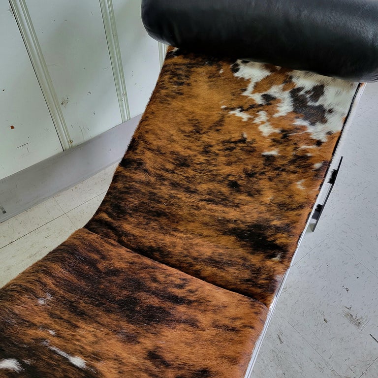 1960s Le Corbusier LC4 Pony Hide Chaise Lounge Cassina at 1stDibs