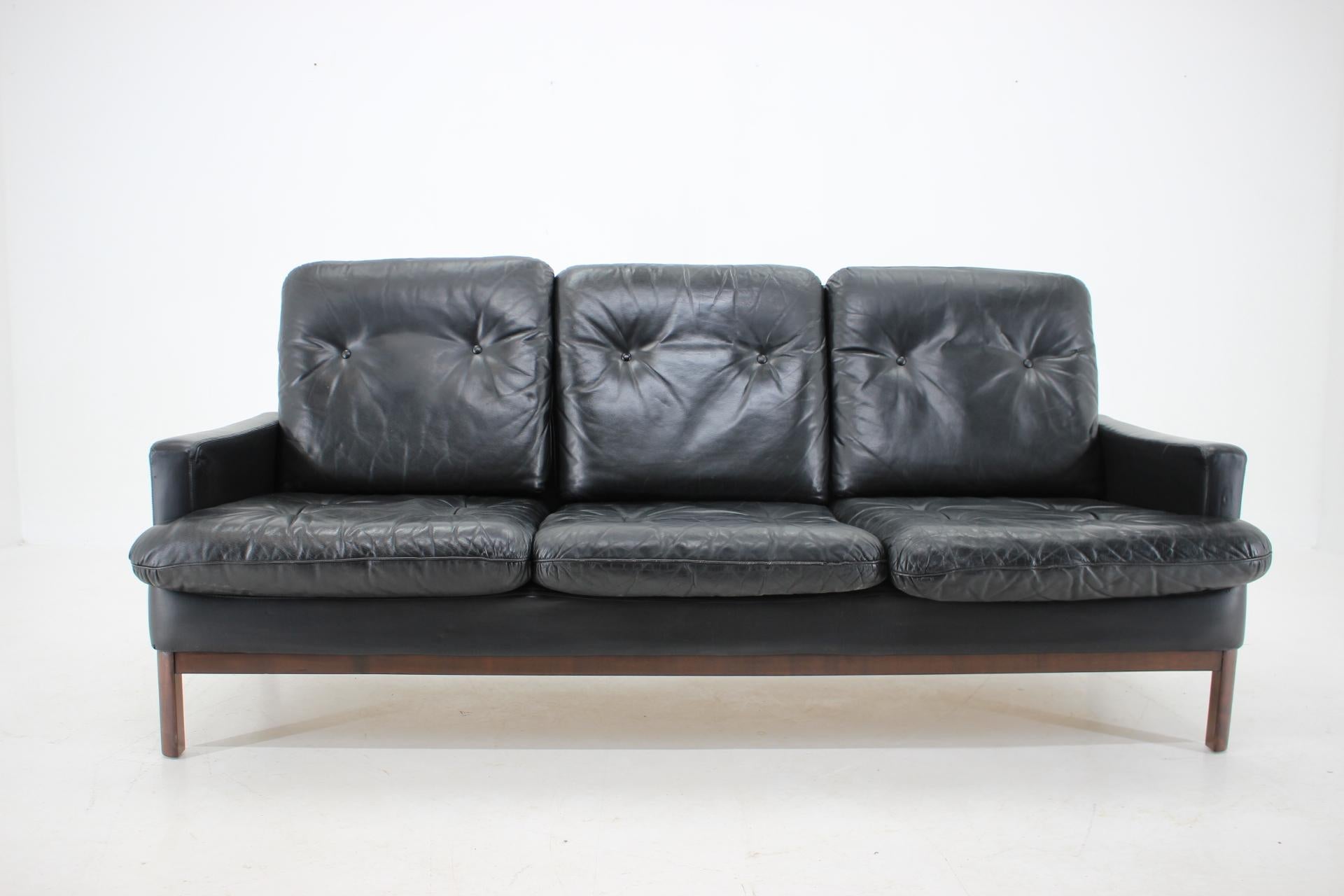 1960s Leather 3-Seater Scandinavian Sofa 5