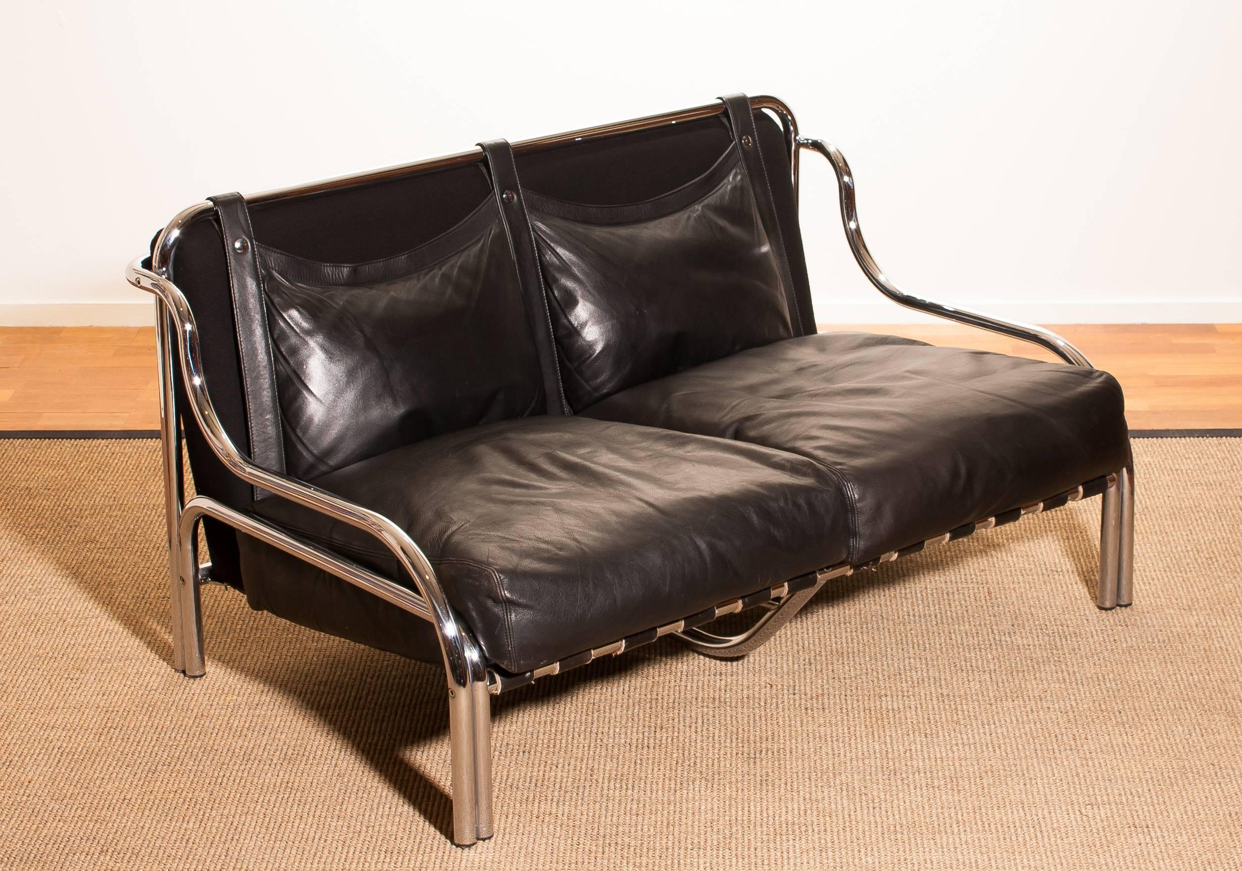 Mid-20th Century 1960s, Leather and Chrome Lounge Sofa by Gae Aulenti for Poltronova