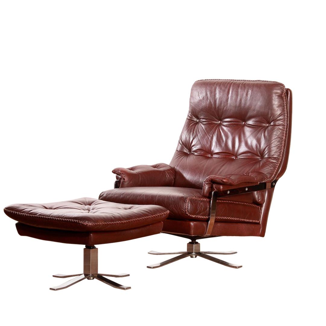 1960s, Leather and Chrome Swivel Lounge Chair and Ottoman by Arne Norell