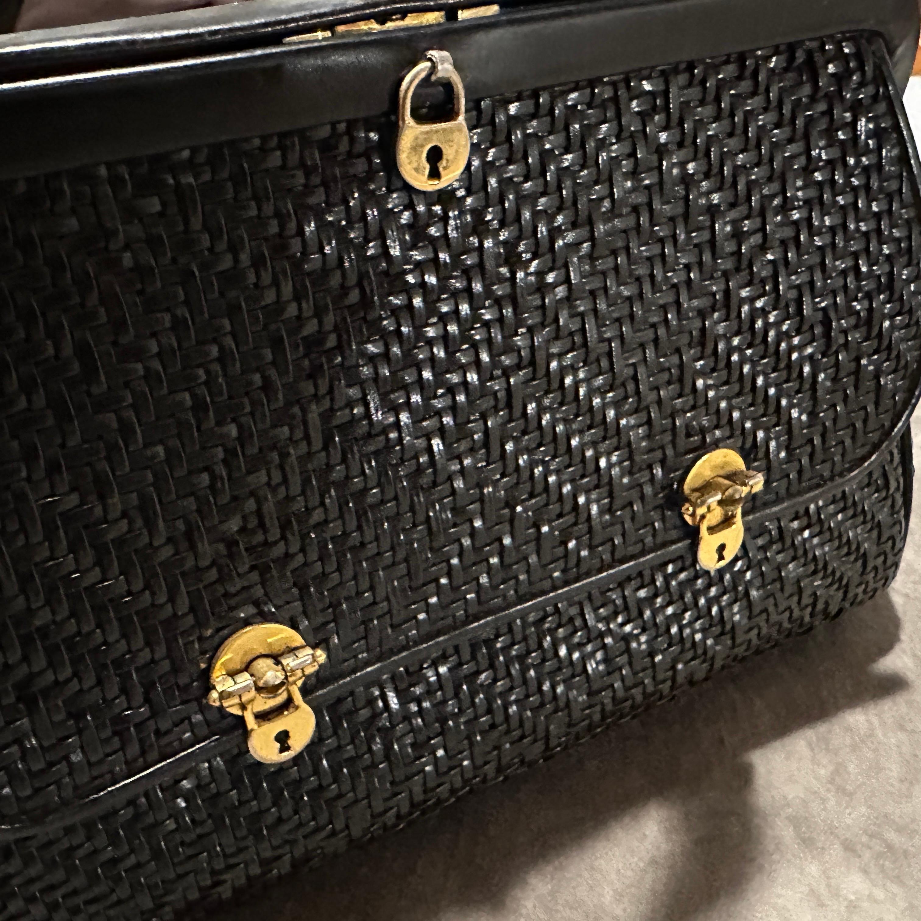 Sac de soirée vénitien à cadenas en cuir et laiton par Roberta Di Camerino, années 1960 en vente 8