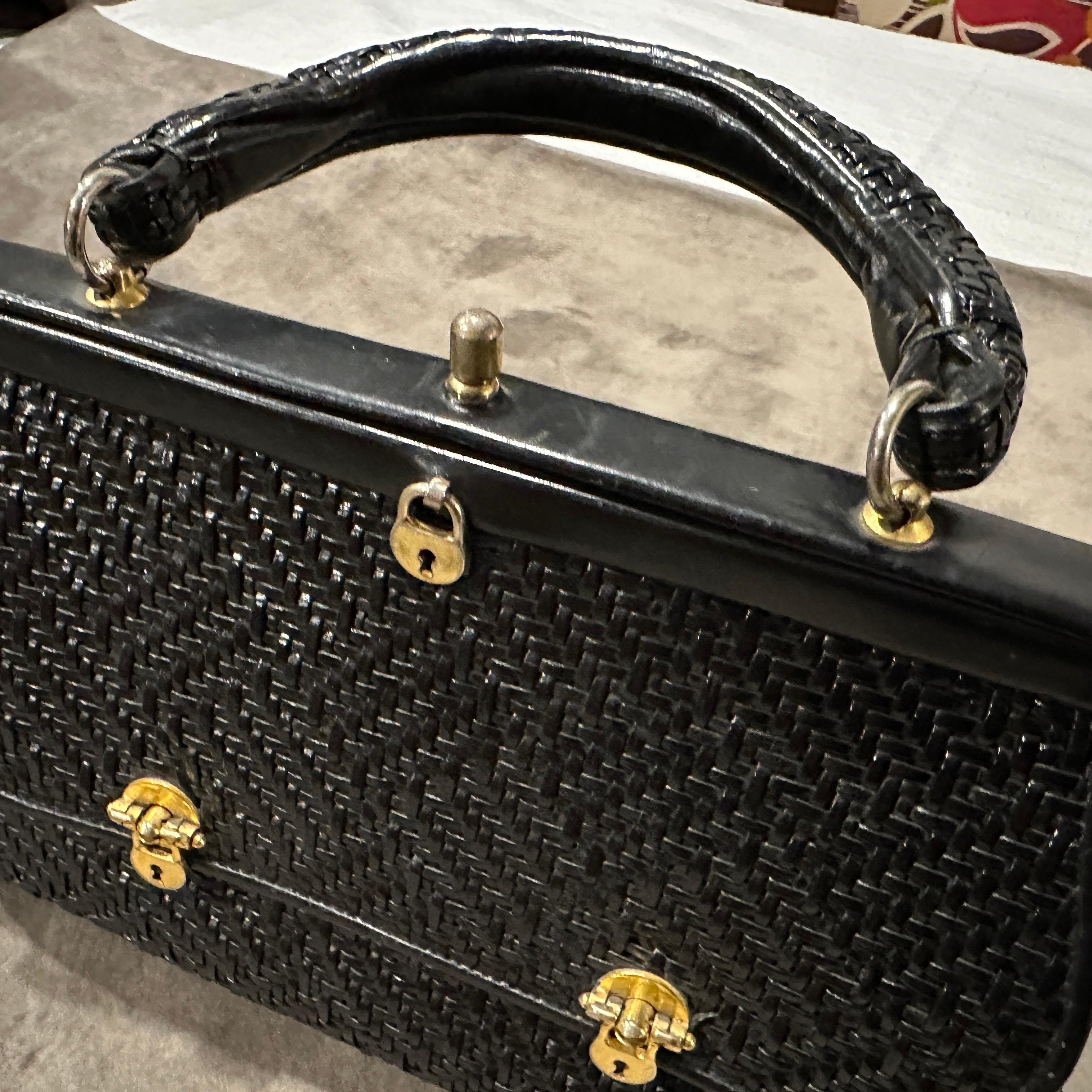 Sac de soirée vénitien à cadenas en cuir et laiton par Roberta Di Camerino, années 1960 en vente 3