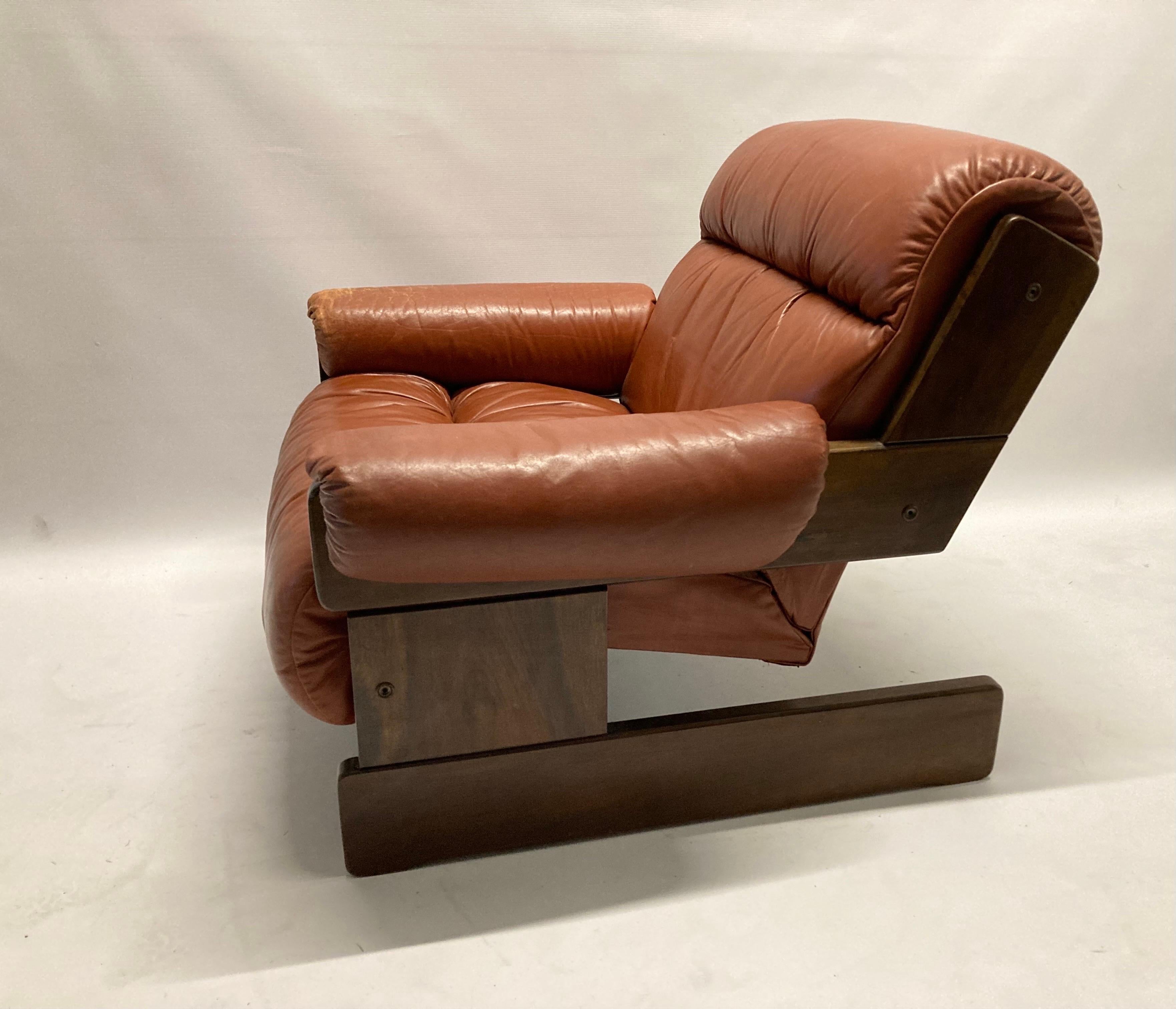 1960s Leather Armachair by Jean Gillon for Probel, Brazil In Good Condition For Sale In London, GB
