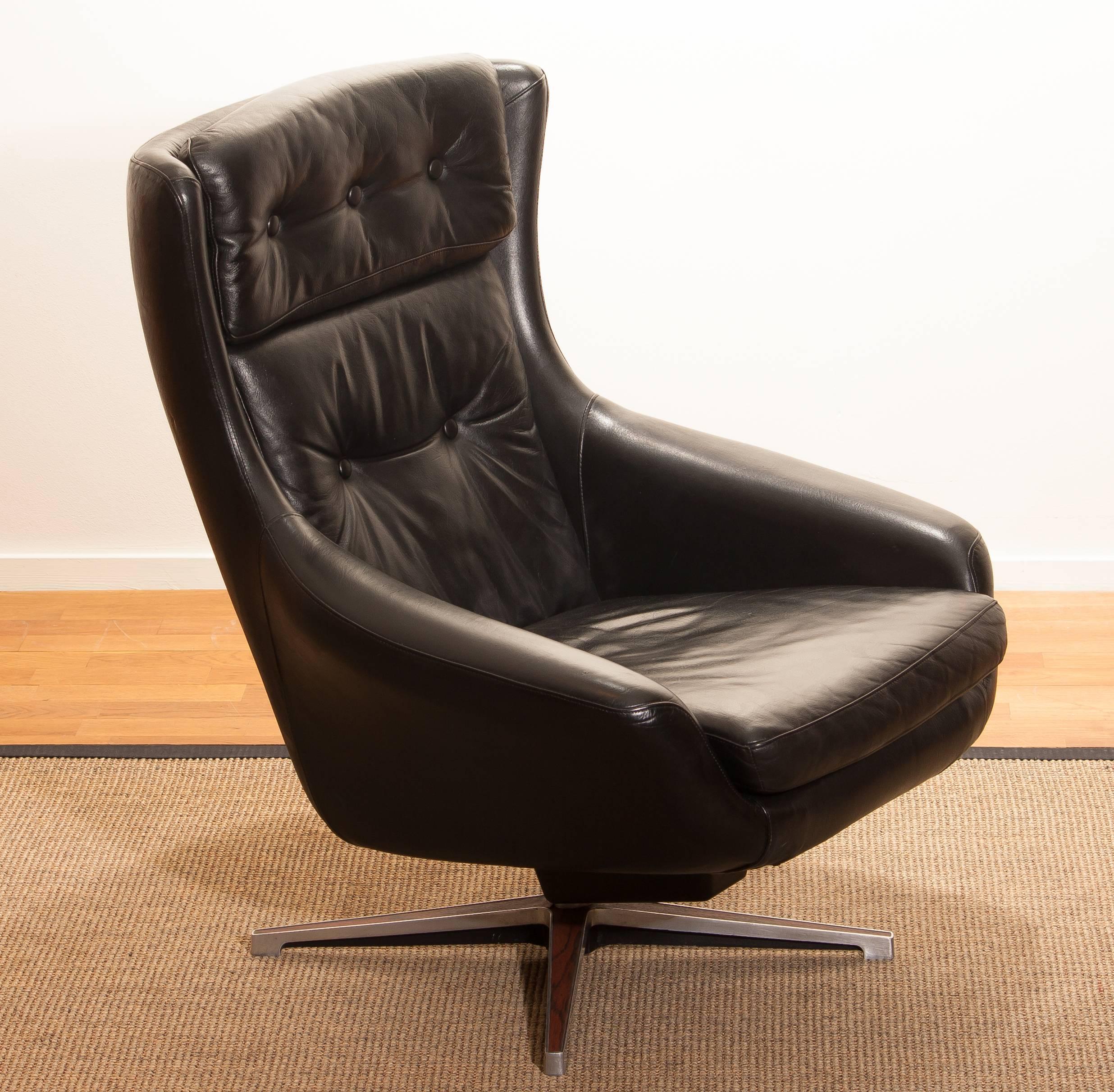 1960s, Leather Black Swivel Rocking Lounge Chair by Lennart Bender 1