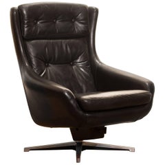 1960s, Leather Black Swivel Rocking Lounge Chair by Lennart Bender