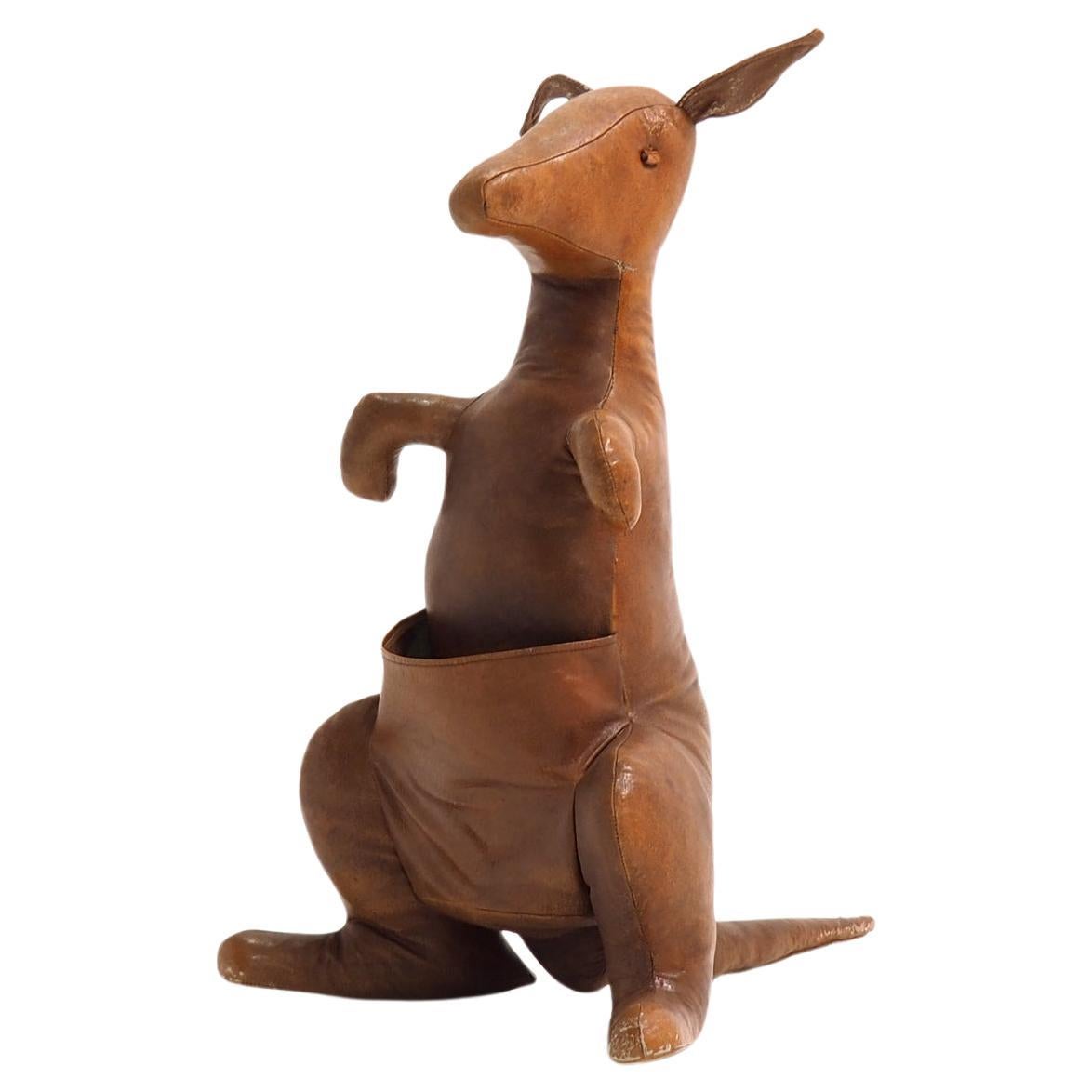 What are the four basic methods of sculpture?