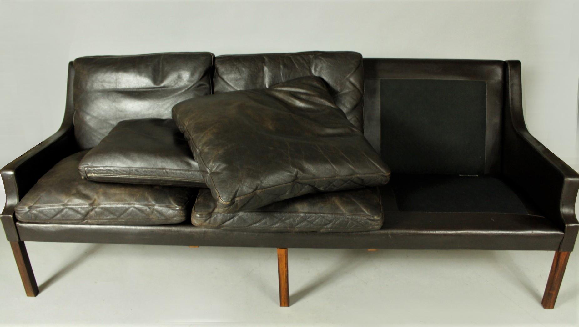 Scandinavian Modern 1960s Leather Sofa by Rud Thygesen for AS Vejen Polstermøbelfabrik, Denmark