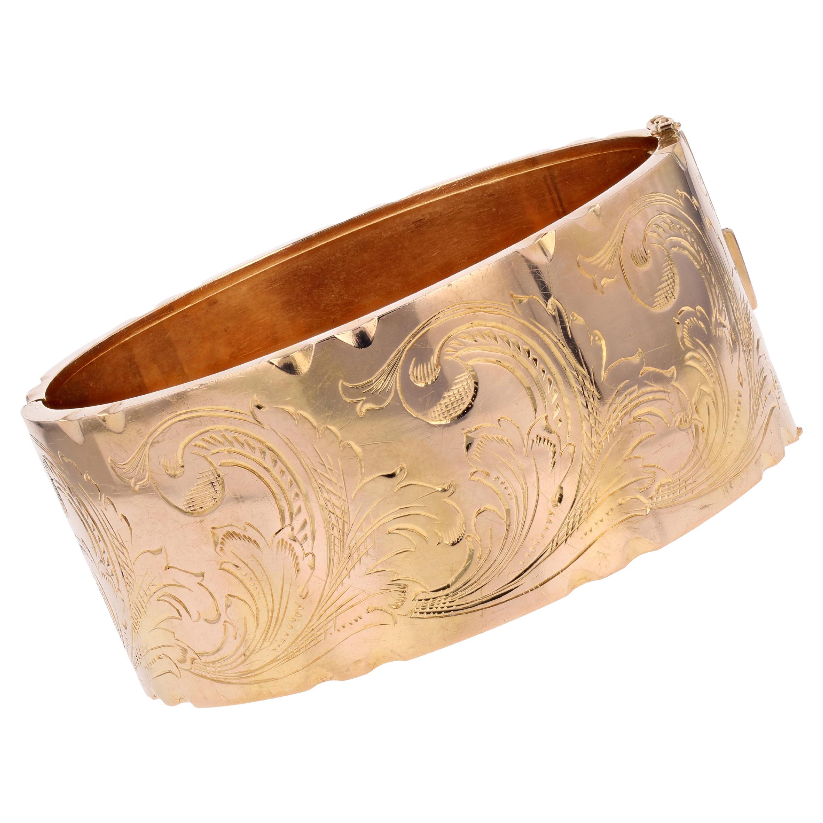 1960s Leaves Pattern 18 Karat Rose Gold Wide Bangle Bracelet