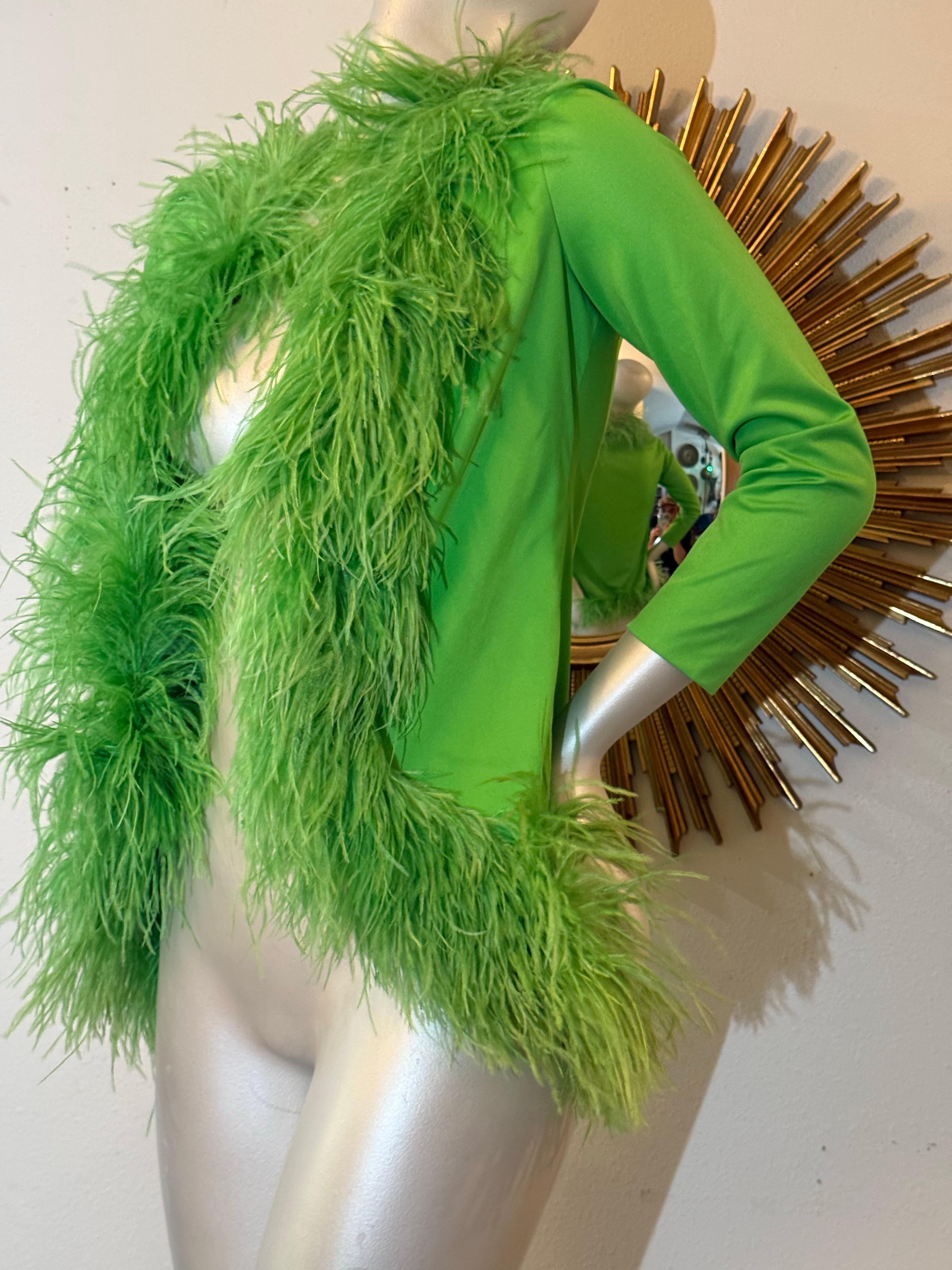 Leo Narducci, anni '60, giacca in maglia Greene & Greene, con rifiniture in piume di struzzo. in vendita 5
