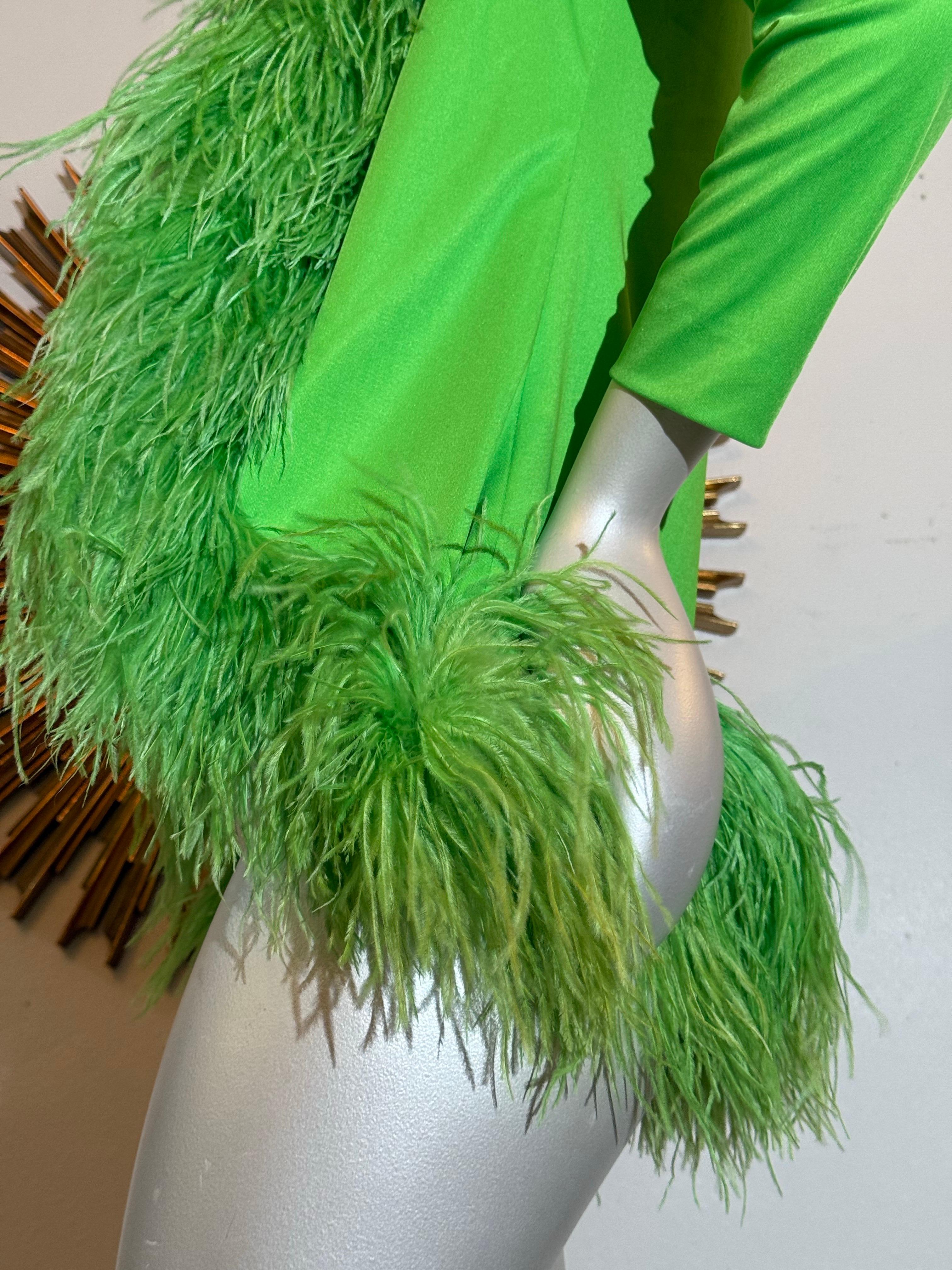 Leo Narducci, anni '60, giacca in maglia Greene & Greene, con rifiniture in piume di struzzo. in vendita 4