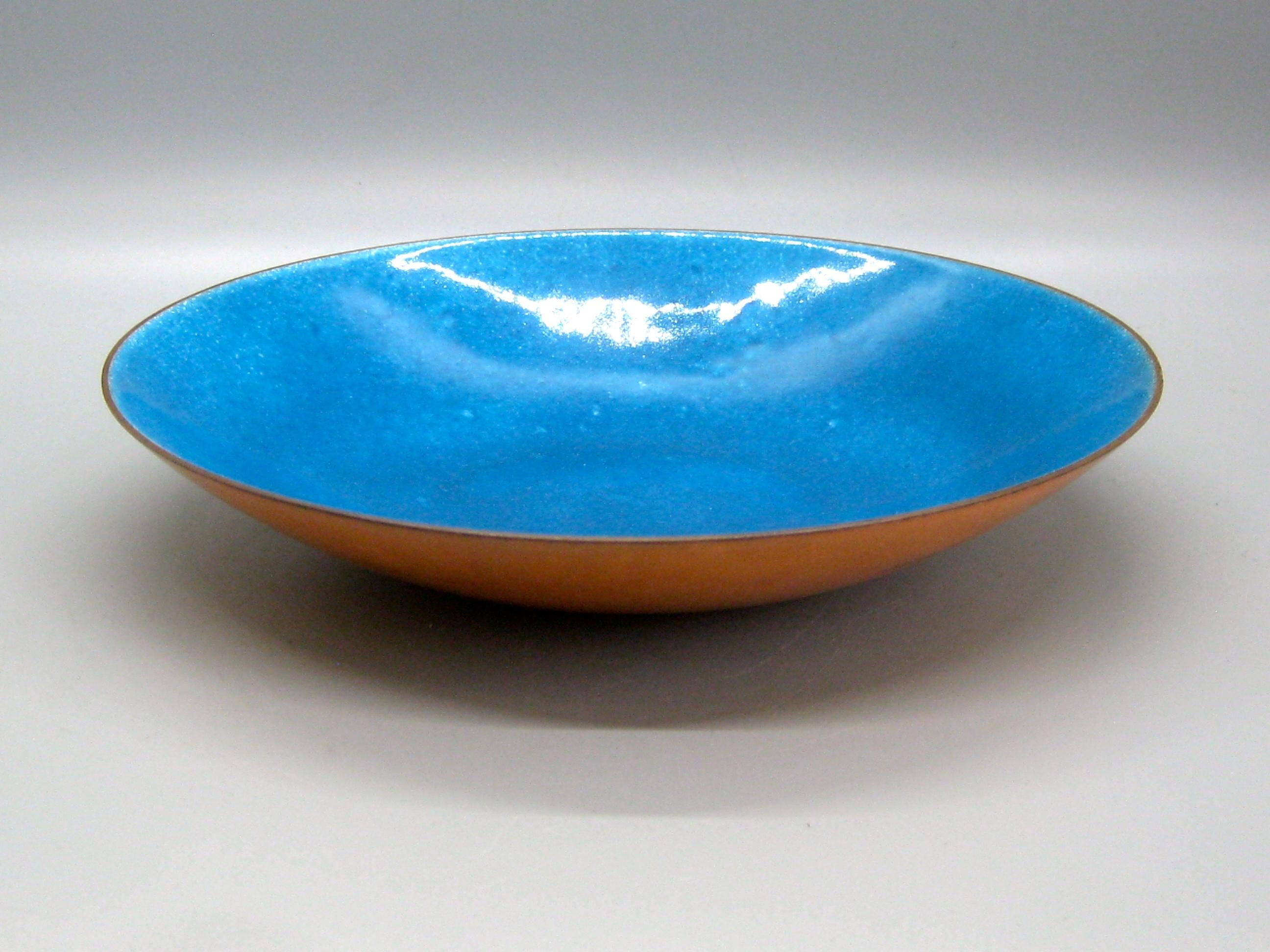 North American 1960s Leon Statham Modernist Turquoise Blue Enamel on Copper Bowl For Sale