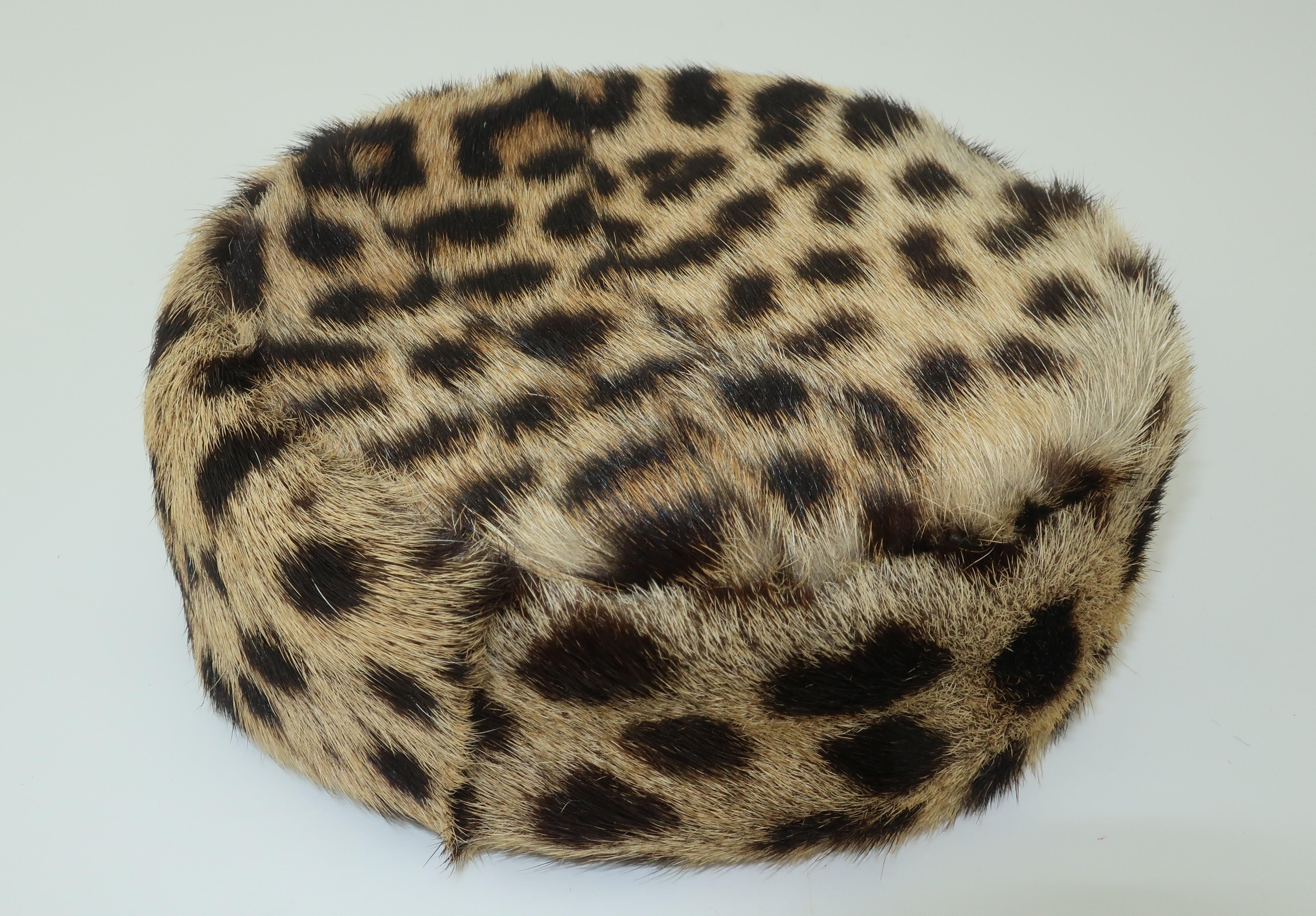 1960's Leopard Print Fur Pillbox Hat From Lord & Taylor NY In Good Condition In Atlanta, GA