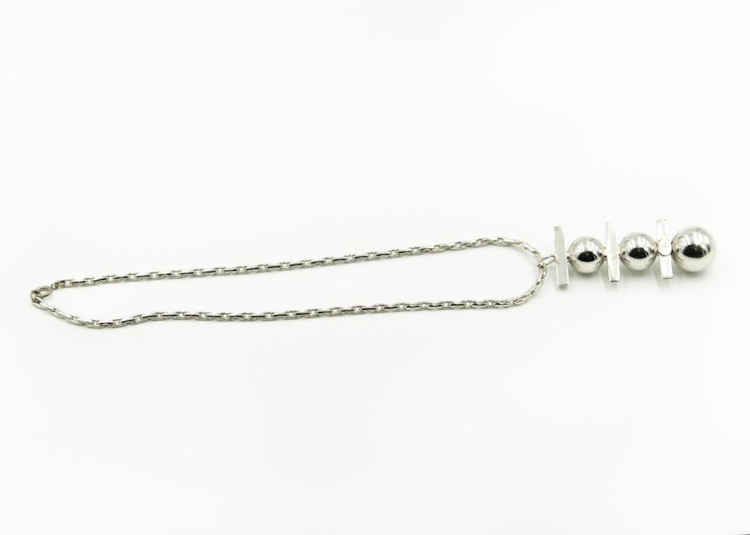 1960er Les Bernard Abstrakte geometrische Kugel-Tropfen-Anhänger Halskette Silber getönt Damen im Angebot