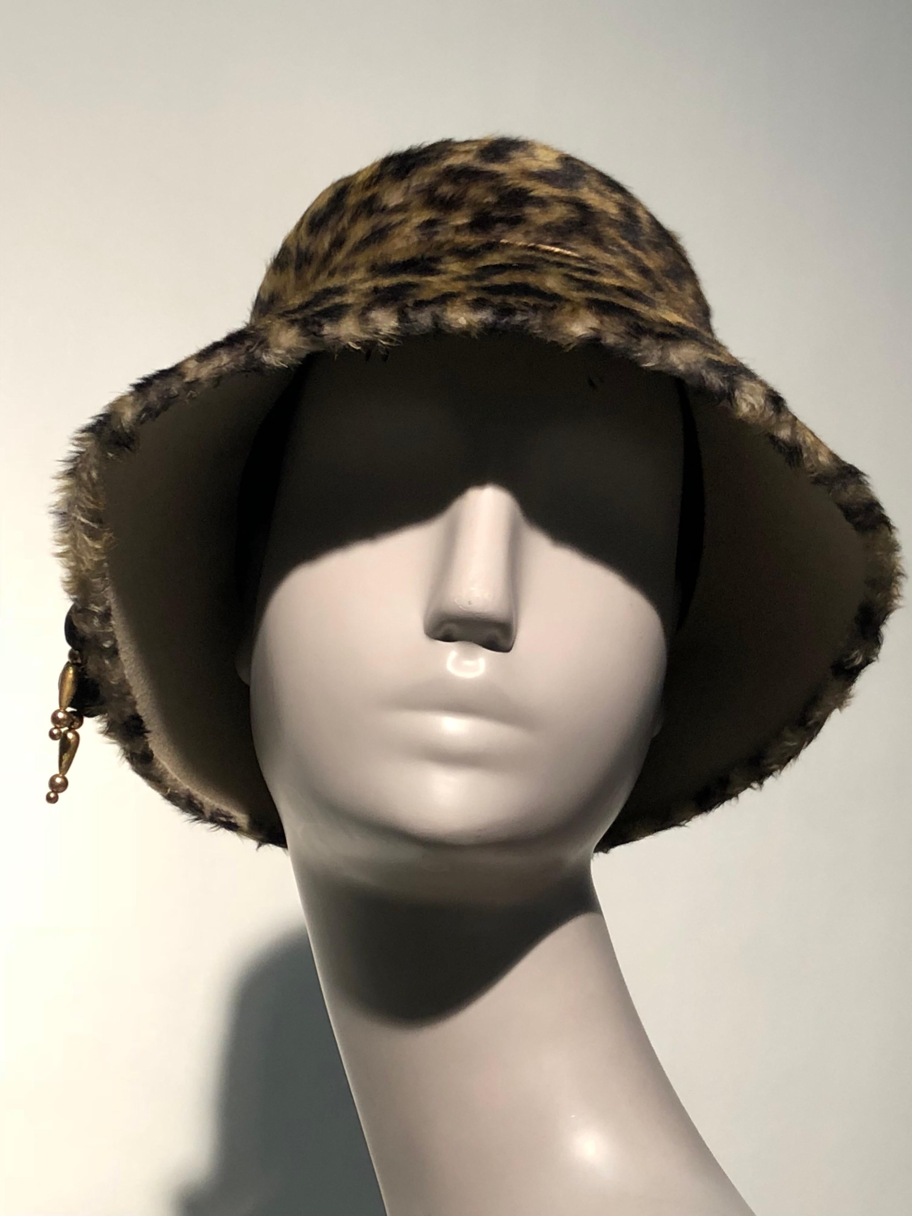 Black 1960s Leslie James Leopard Print Faux Fur Bucket Style Hat W/ Unique Beaded Band For Sale