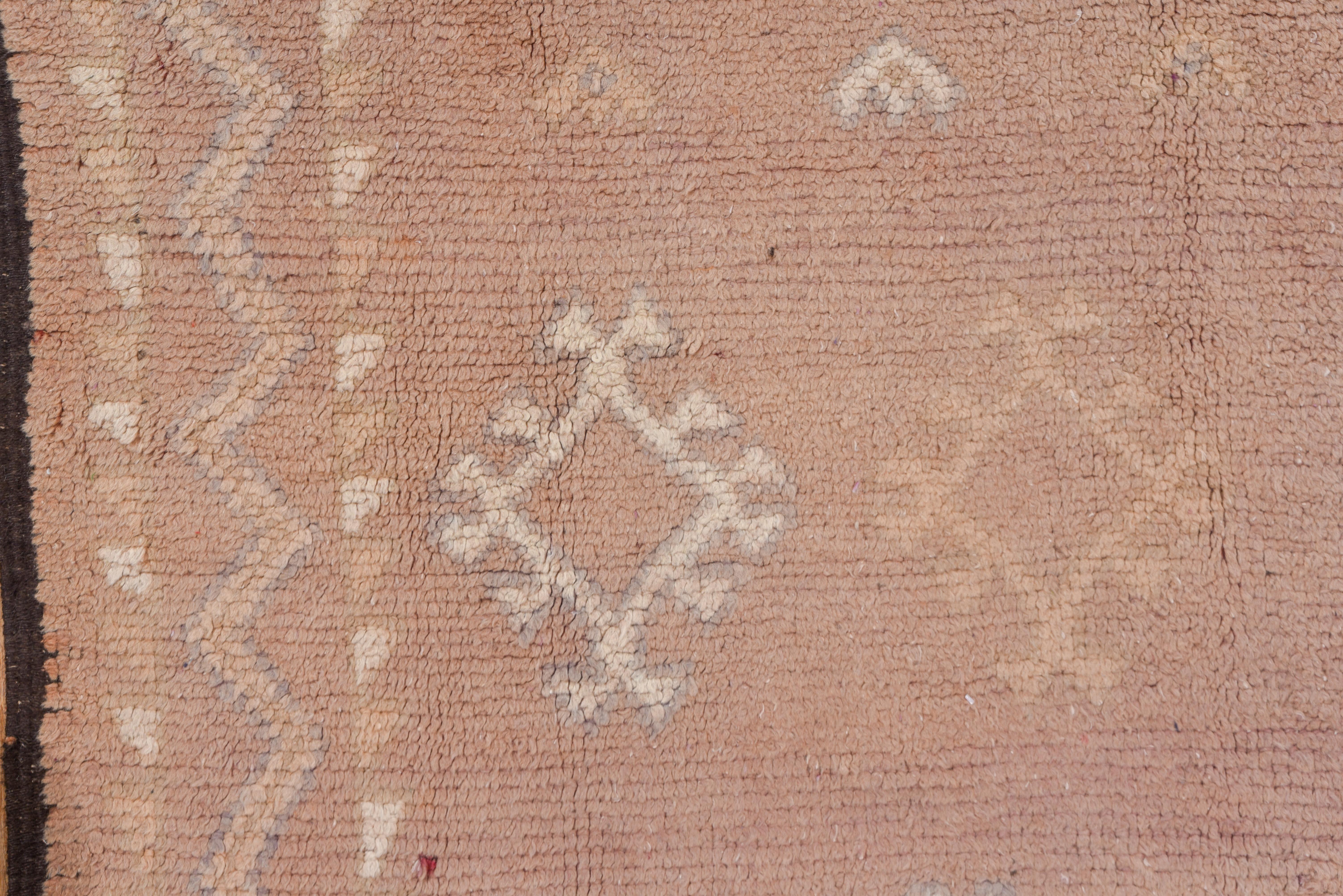 Mid-Century Modern tapis galerie berbère marocain rose clair des années 1960:: large et long en vente
