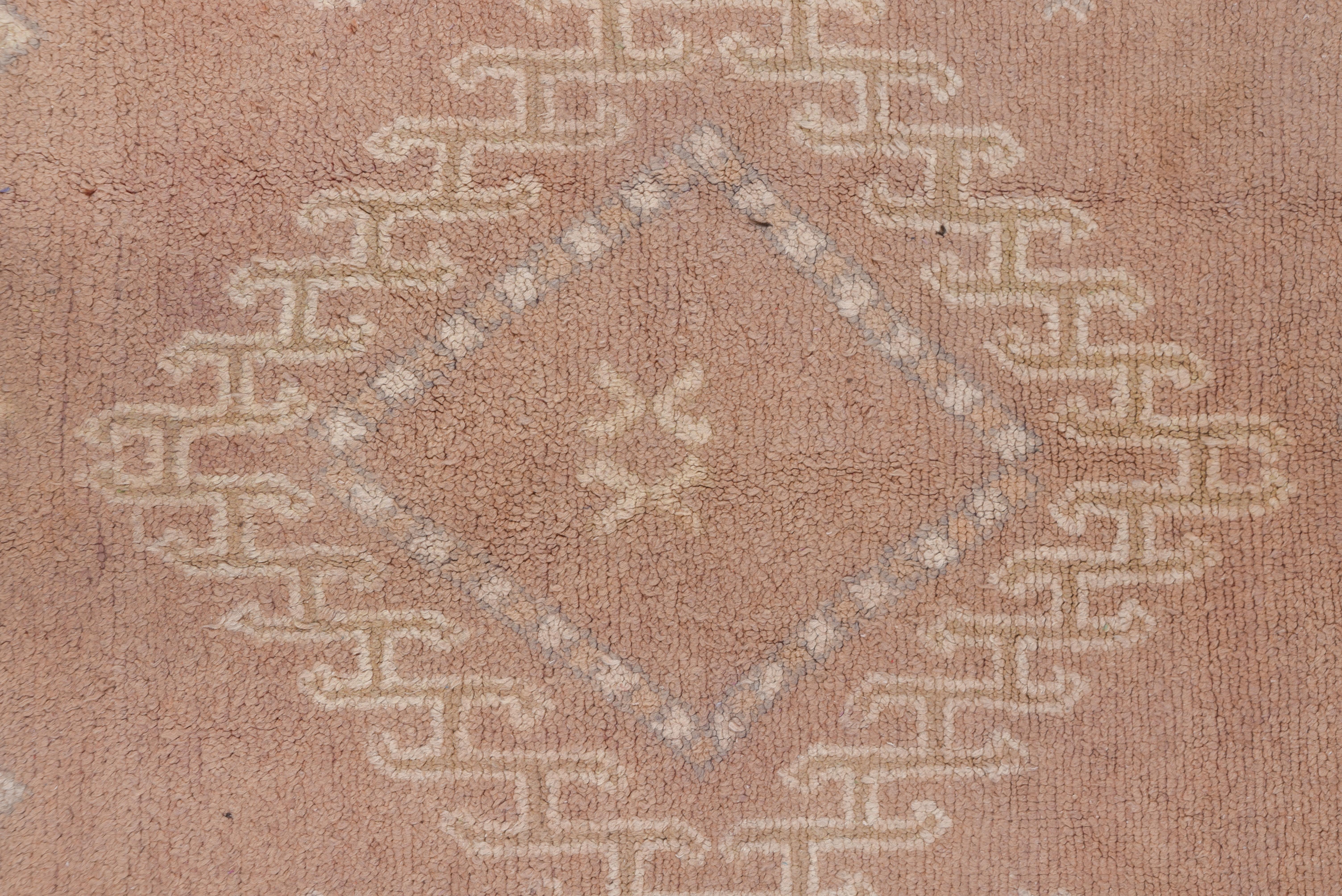 1960s Light Pink Moroccan Berber Gallery Rug, Wide and Long In Good Condition For Sale In New York, NY