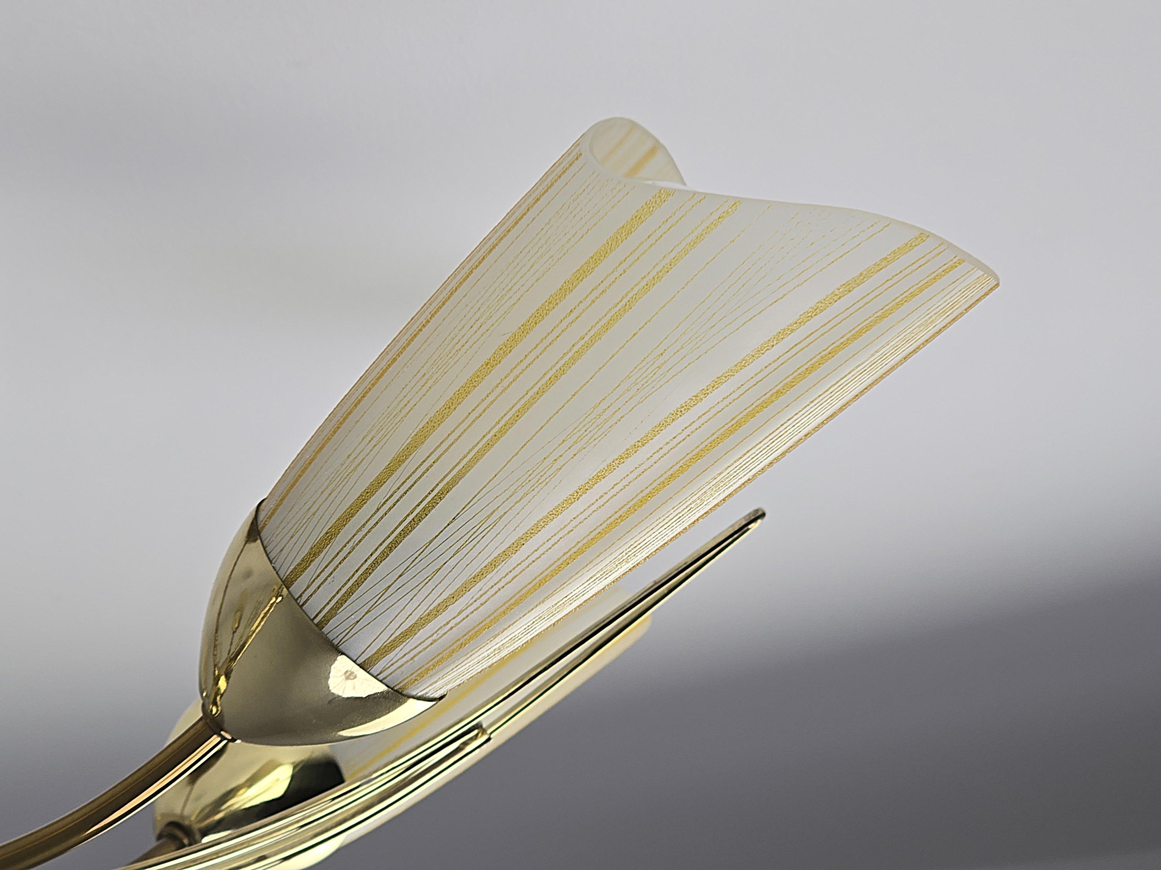 Empotrable de cristal rayado y latón Lightolier de 5 brazos de los años 60 , EE.UU. en venta 4