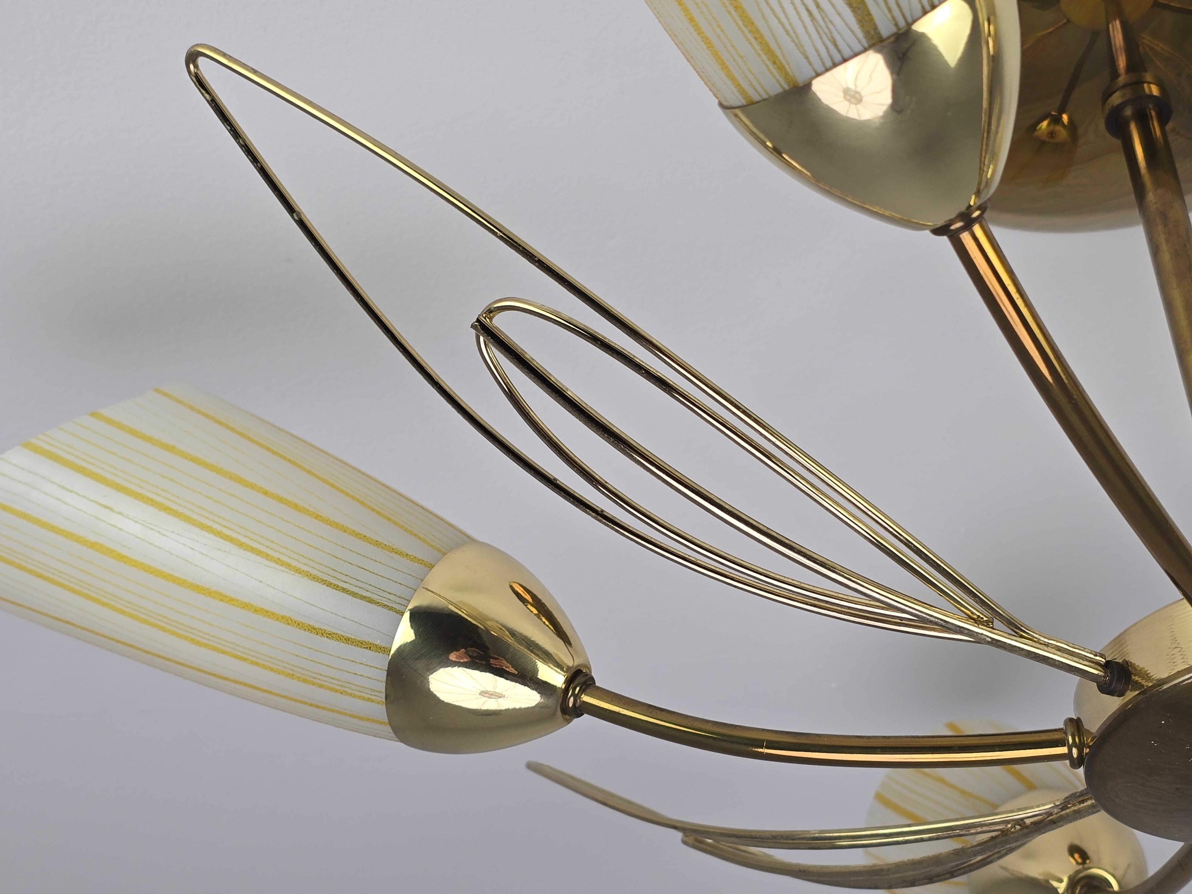 Empotrable de cristal rayado y latón Lightolier de 5 brazos de los años 60 , EE.UU. en venta 1