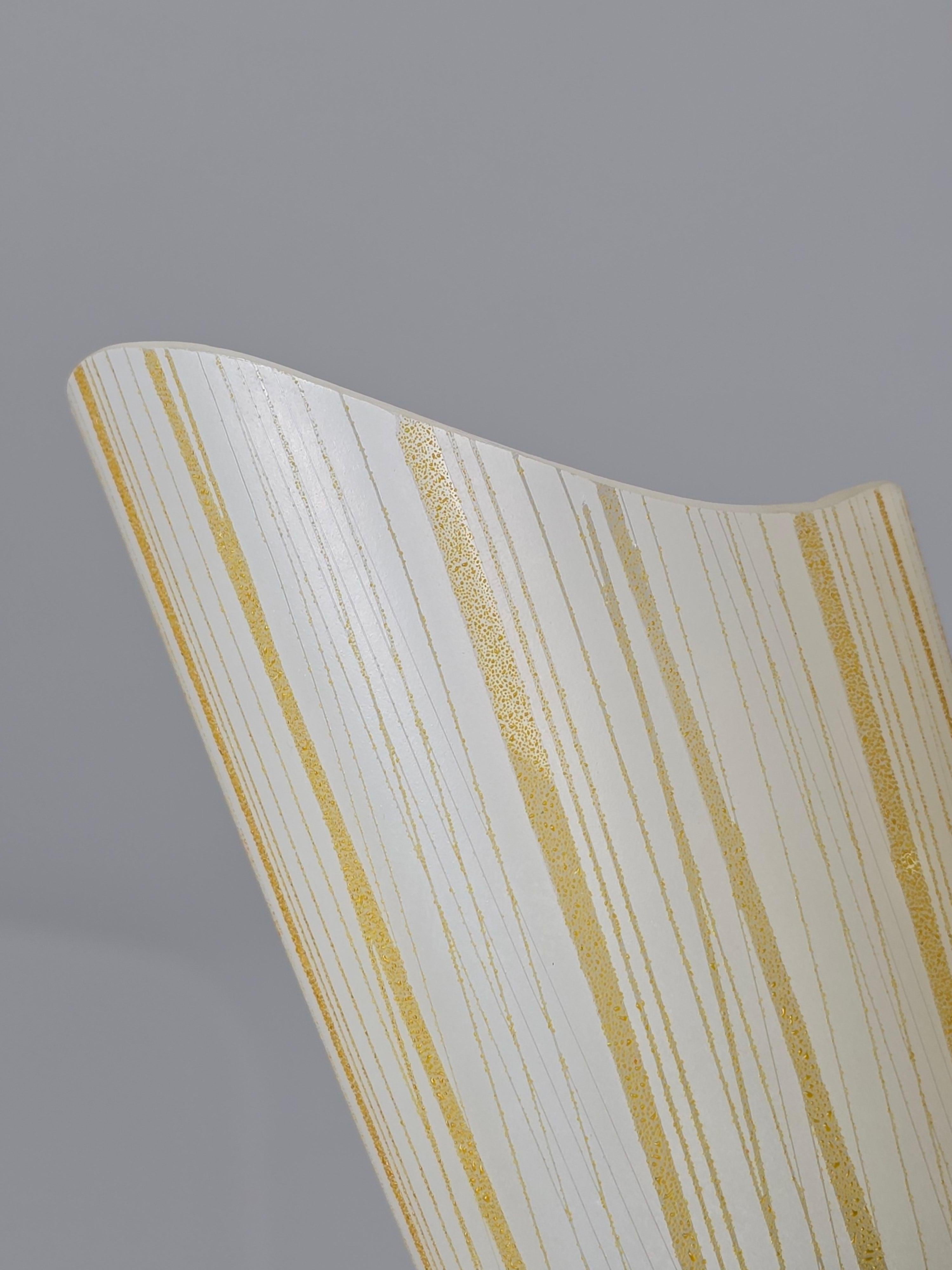 Araña de cristal de 8 brazos Lightolier de los años 60 , EE.UU. Latón en venta