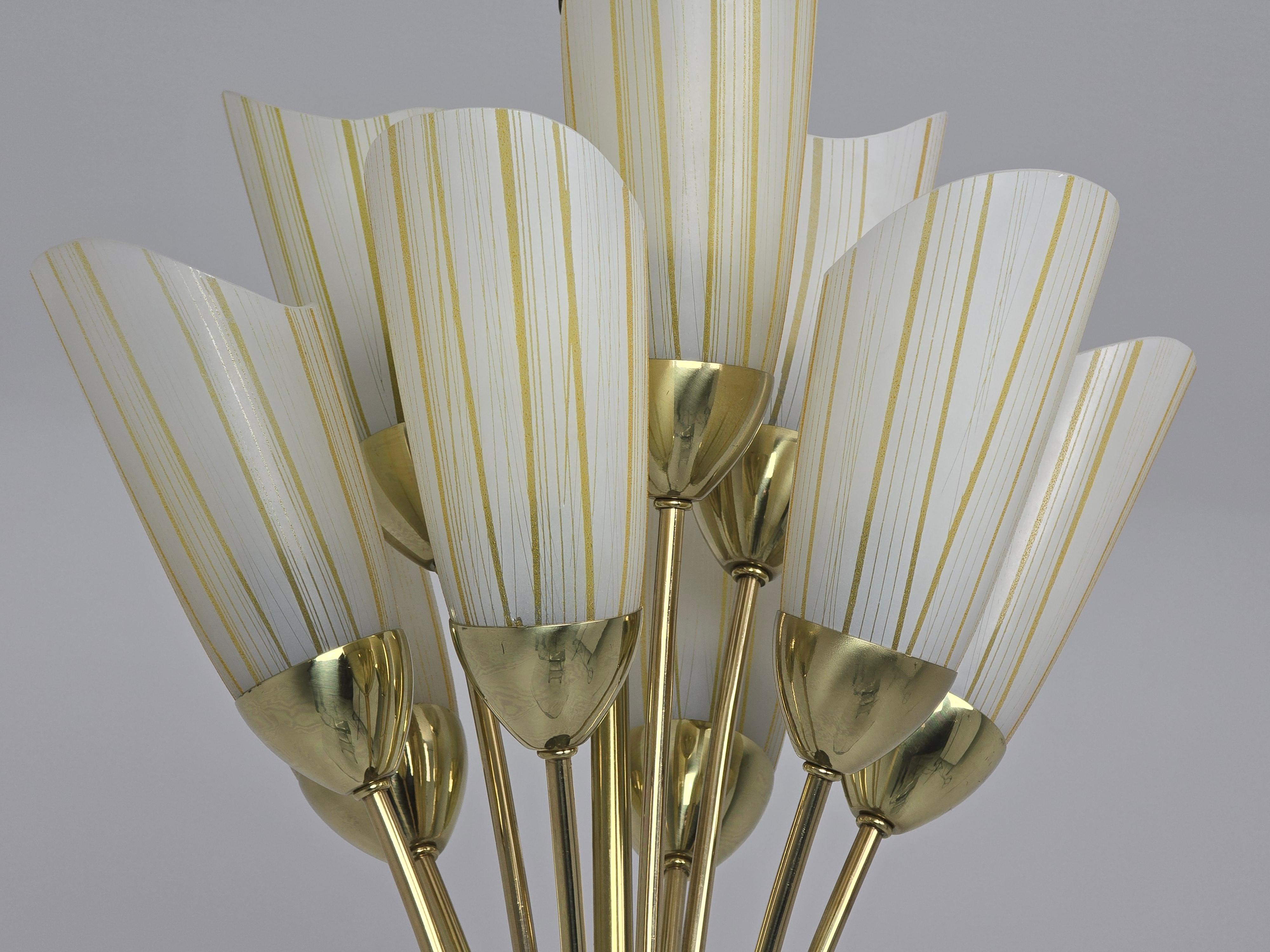 Araña de cristal de 8 brazos Lightolier de los años 60 , EE.UU. en venta 2