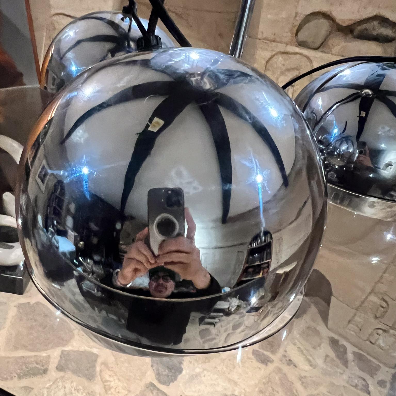 Mid-20th Century 1960s Lightolier Three Globe Chrome Pendant Directional Lamp For Sale