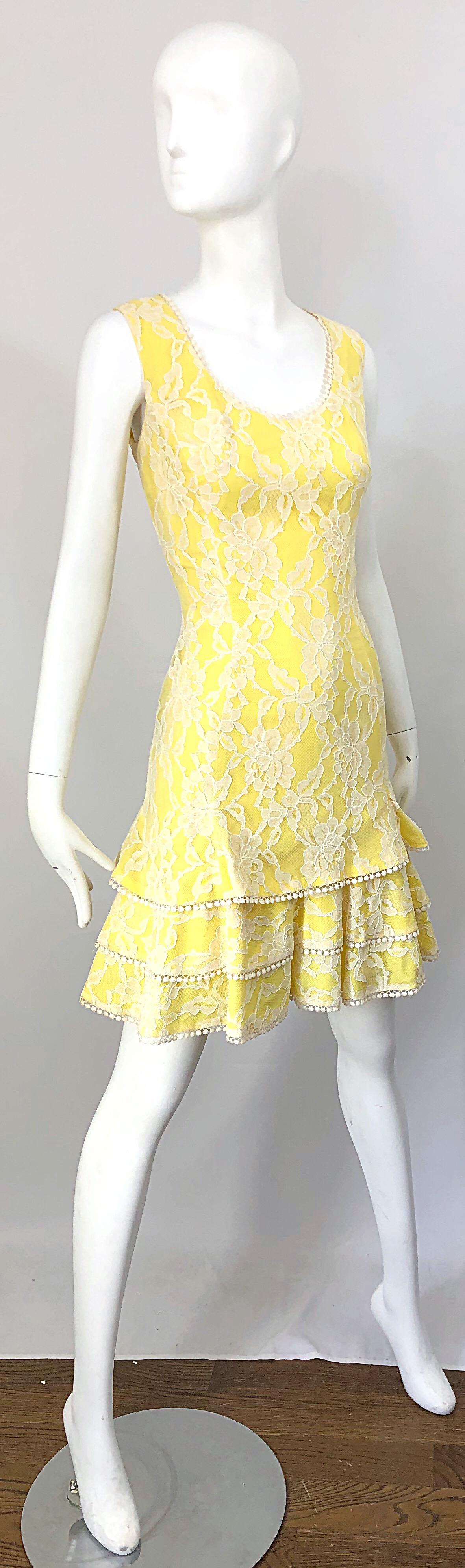 Beige 1960s Lilli Diamond Canary Yellow and White Lace Silk Vintage 60s Dress For Sale