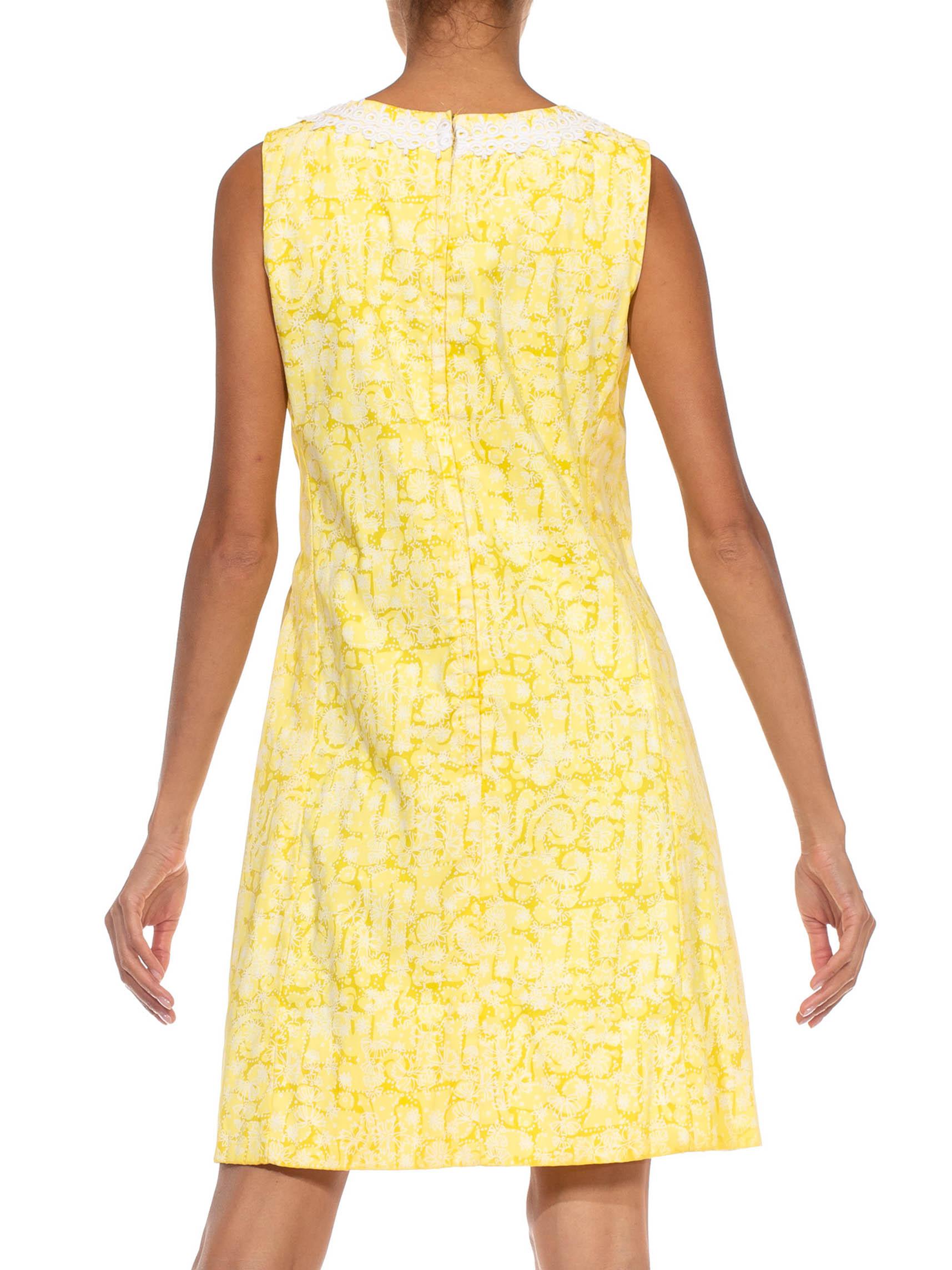 1960S LILLY PULITZER Lemon Yellow & White Cotton Lace Shift Dress In Excellent Condition In New York, NY