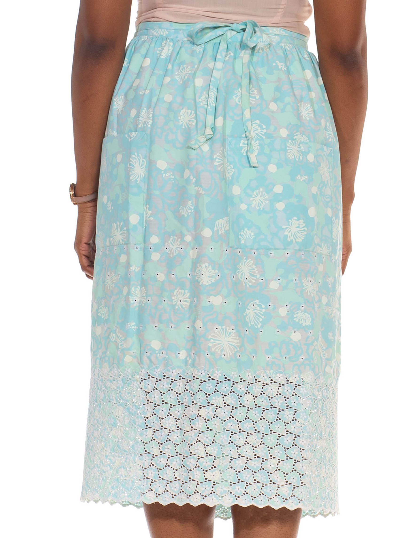 1960S Lilly Pulitzer Light Blue & White Cotton Floral Broiderie Trim Skirt In Excellent Condition For Sale In New York, NY
