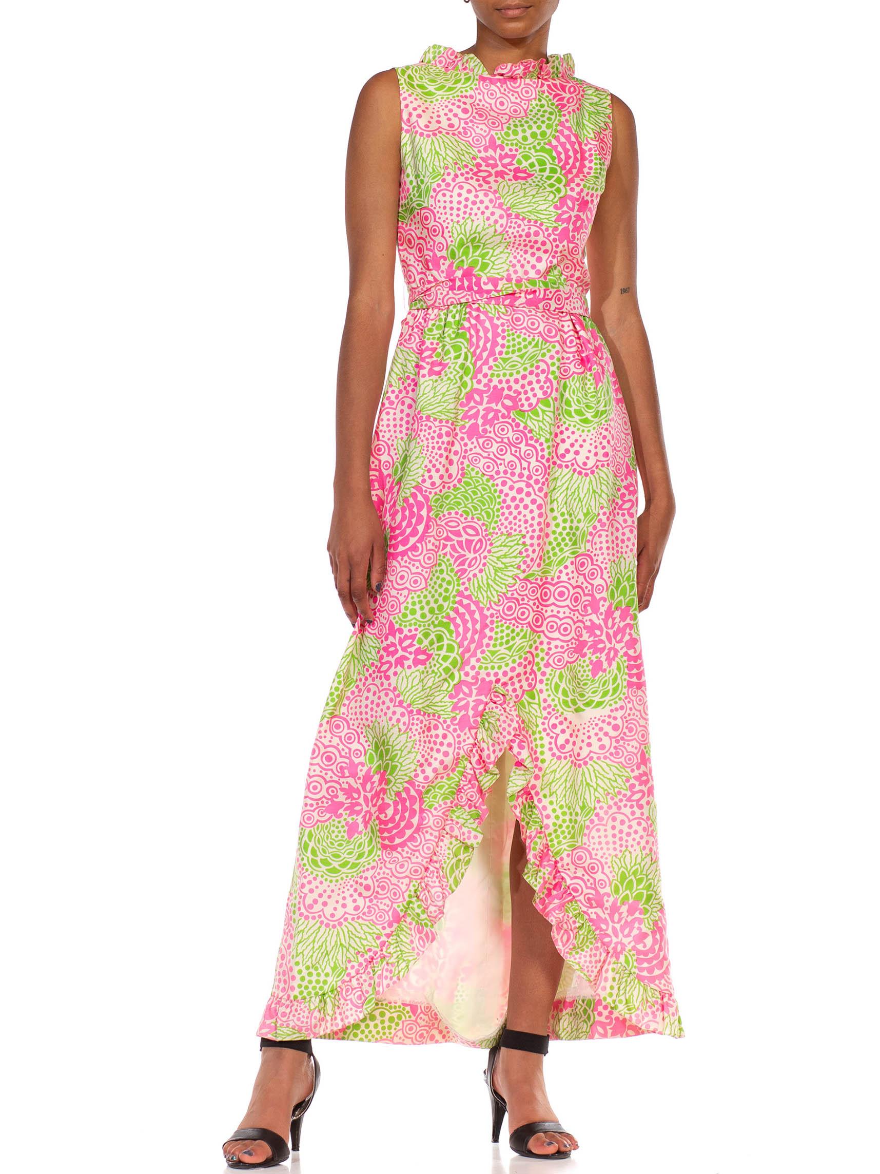 1960S LILLY PULITZER Style Pink & Green Cotton Sleeveless Maxi Dress  In Excellent Condition For Sale In New York, NY