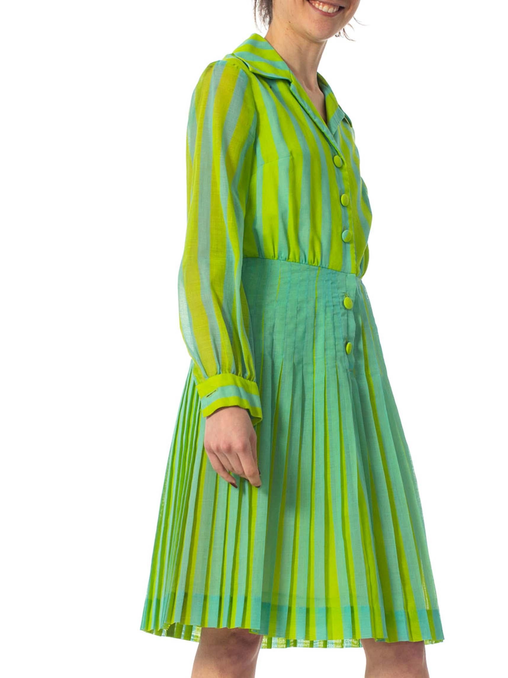 1970S DADDY DRADDY's Lime Green & Blue Cotton Striped Pleated Mod Dress In Excellent Condition For Sale In New York, NY
