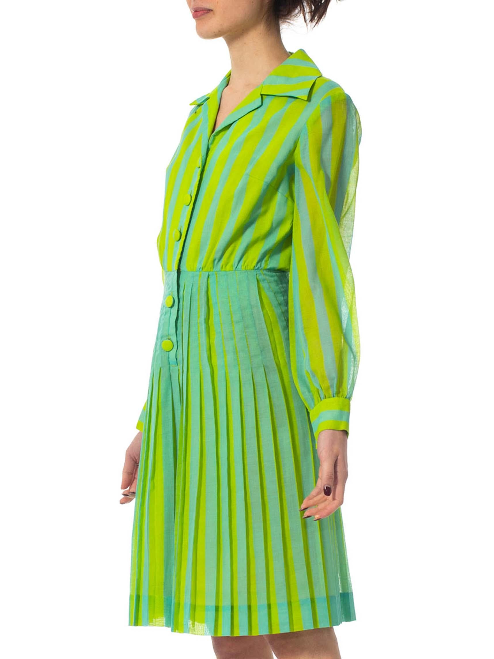 1970S DADDY DRADDY's Lime Green & Blue Cotton Striped Pleated Mod Dress For Sale 2