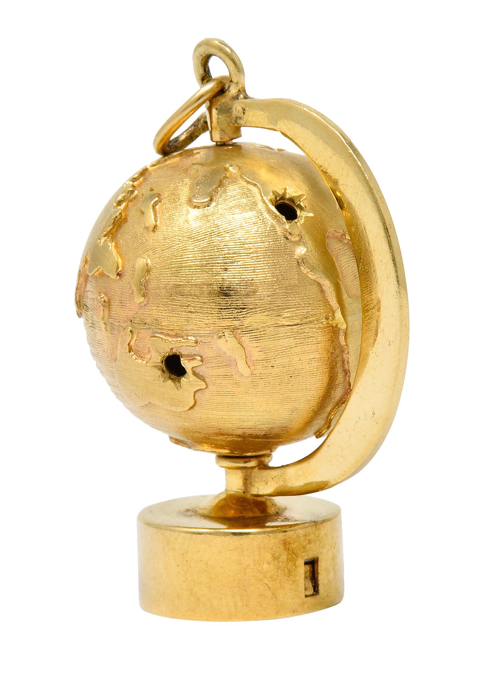 14k gold world pendant