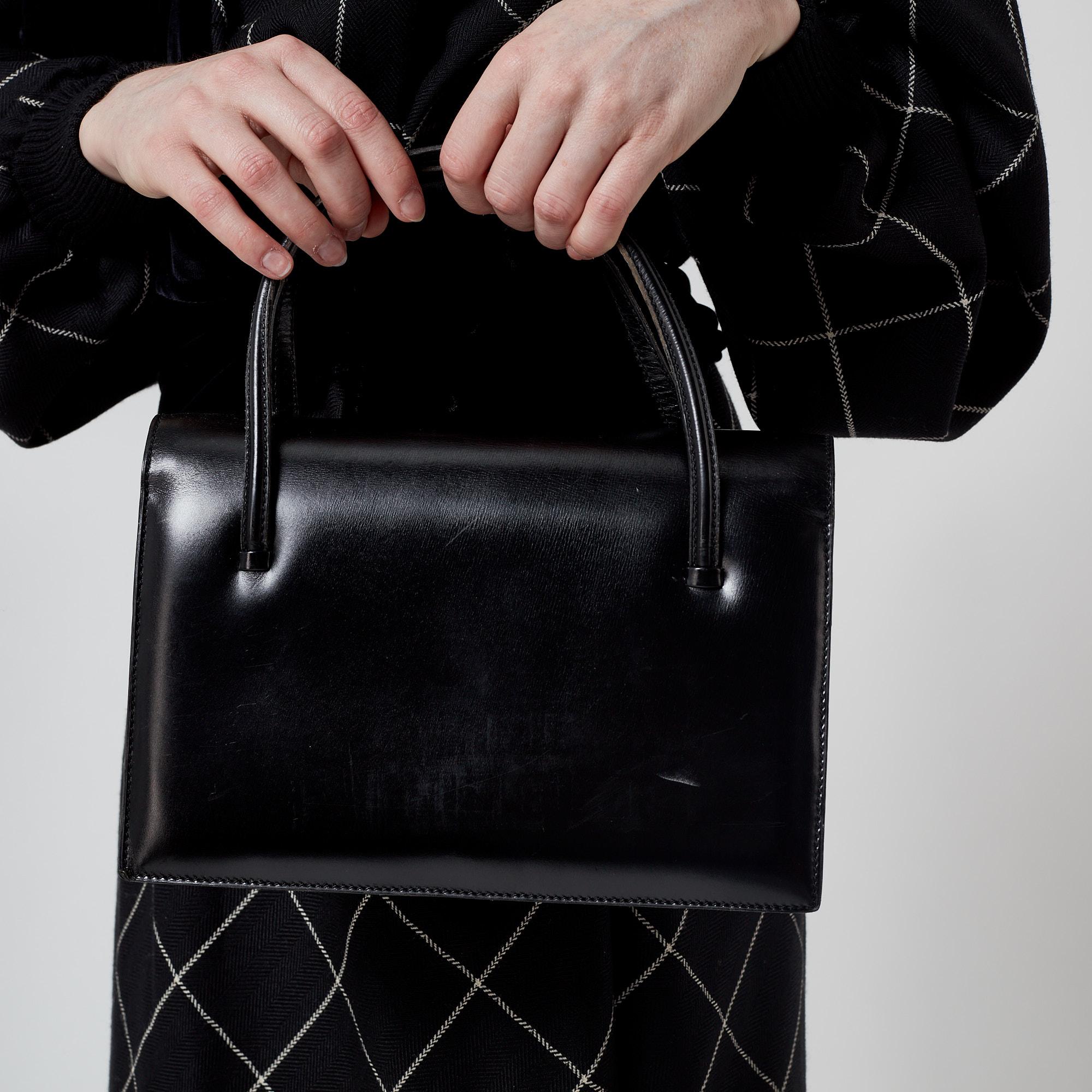 1960s Loewe Black Leather Top Handle Bag For Sale 5