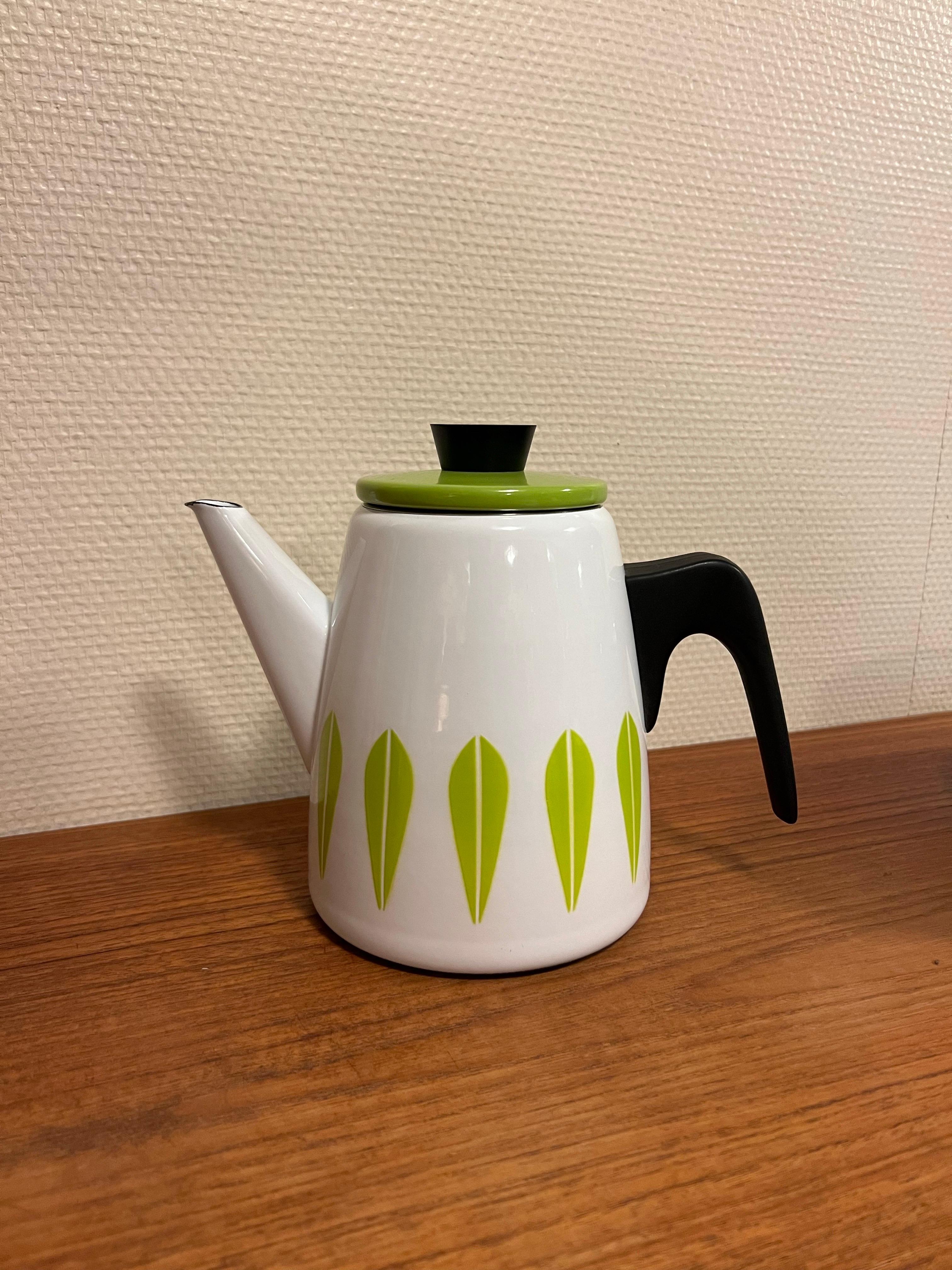 1960s Norwegian/Scandinavian Retro Mid-Century Modern Style Design Green and White Coffee/Tea Kettle 