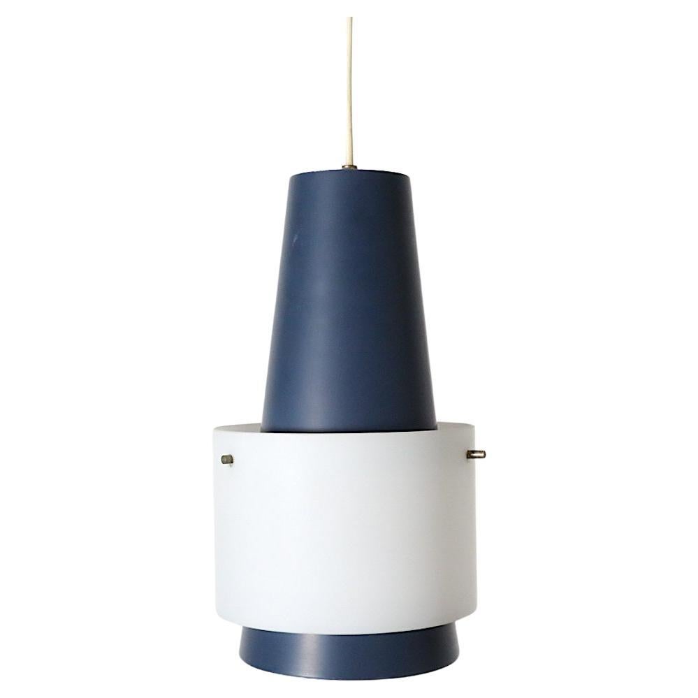 1960s Louis Kalff  Lampe à suspension Nt28 E/00 en bleu poussière avec col en verre dépoli