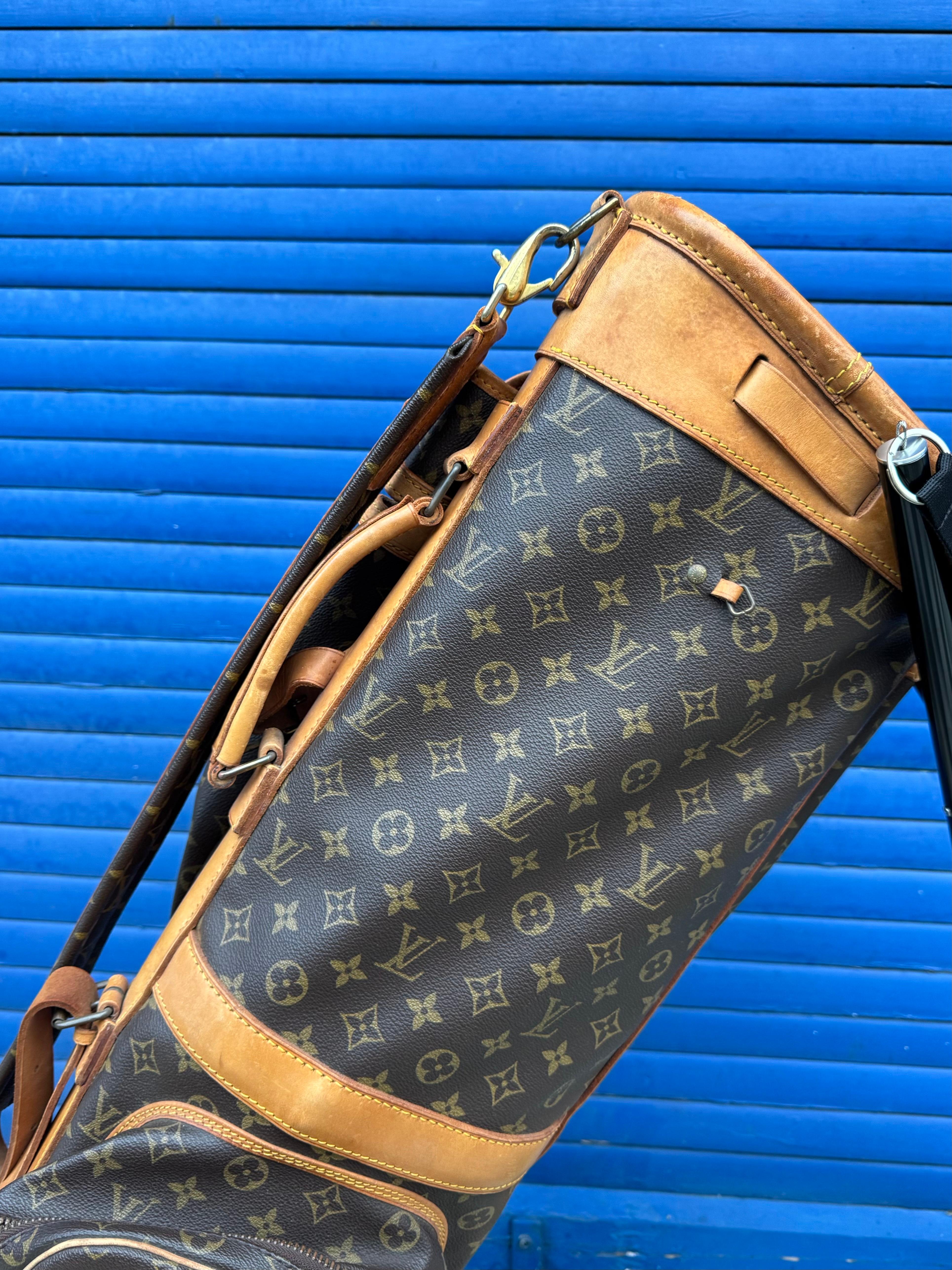 Louis Vuitton Golftasche aus den 1960er Jahren im Angebot 1