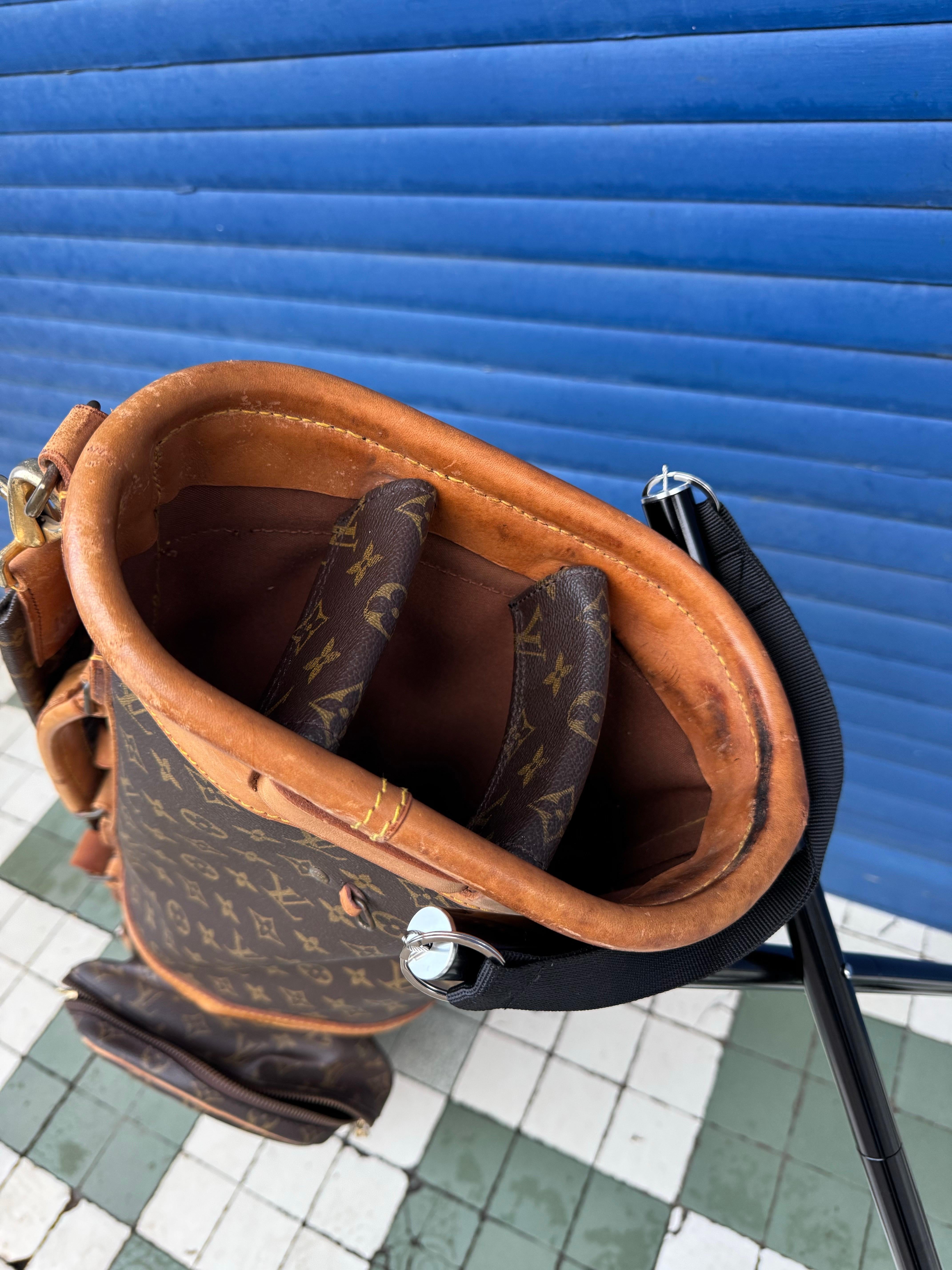 Louis Vuitton Golftasche aus den 1960er Jahren im Angebot 3