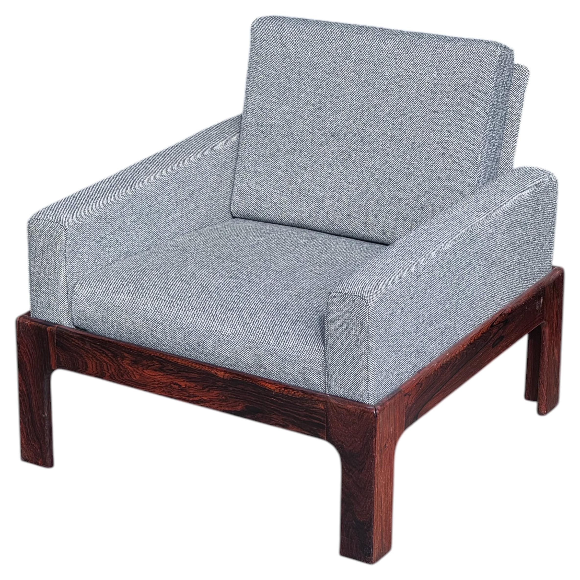 Silla de salón de los años 60 de Illum Wikkelsø para N Eilersen en palisandro brasileño y gr en venta