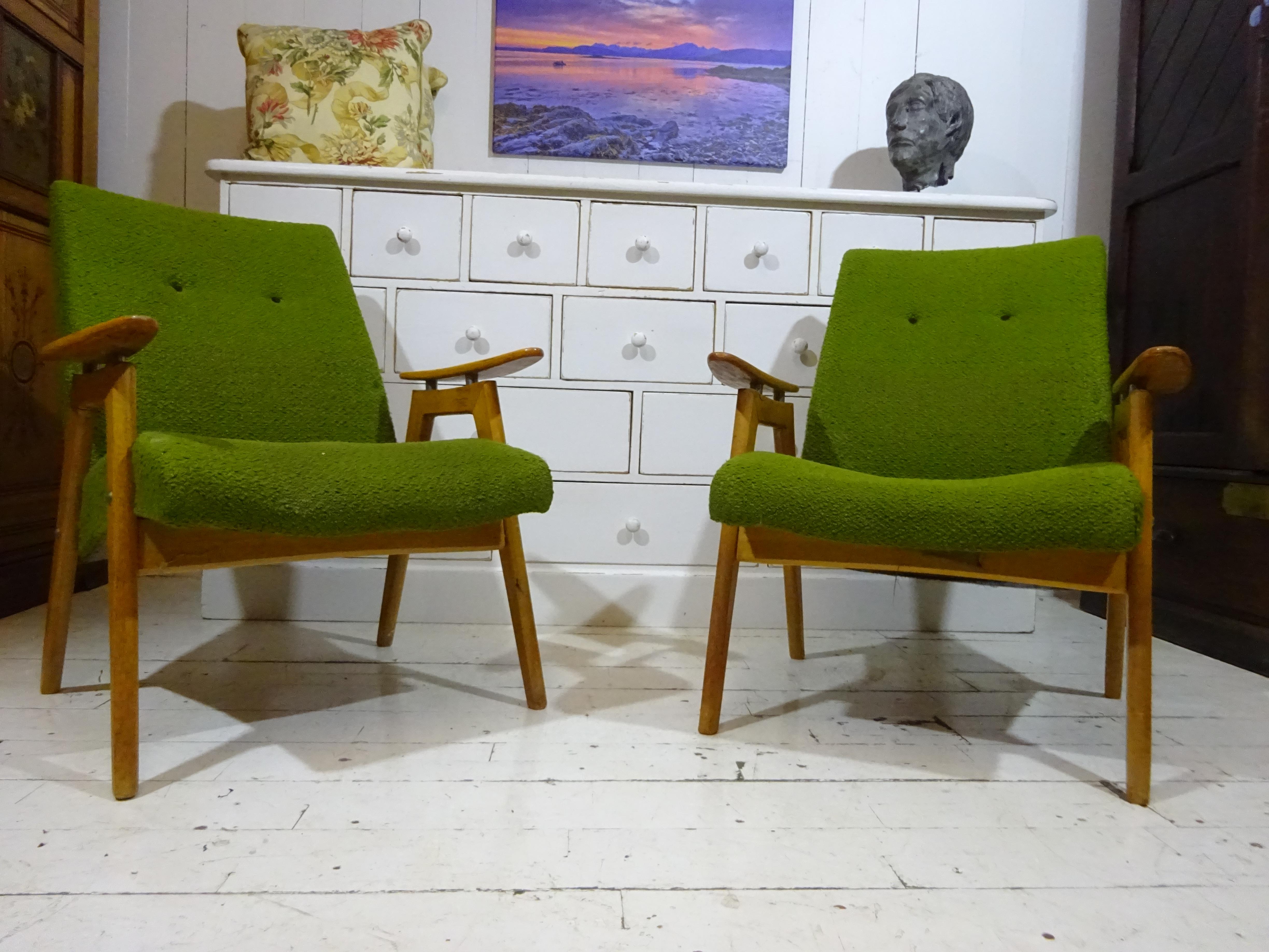 Mid-Century Modern Lounge Chair by Smidek, circa 1960s