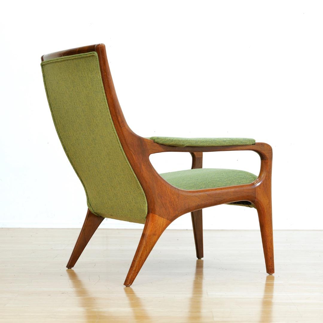 Sedia da salotto e pouf anni '60 di Howard Keith in vendita 5