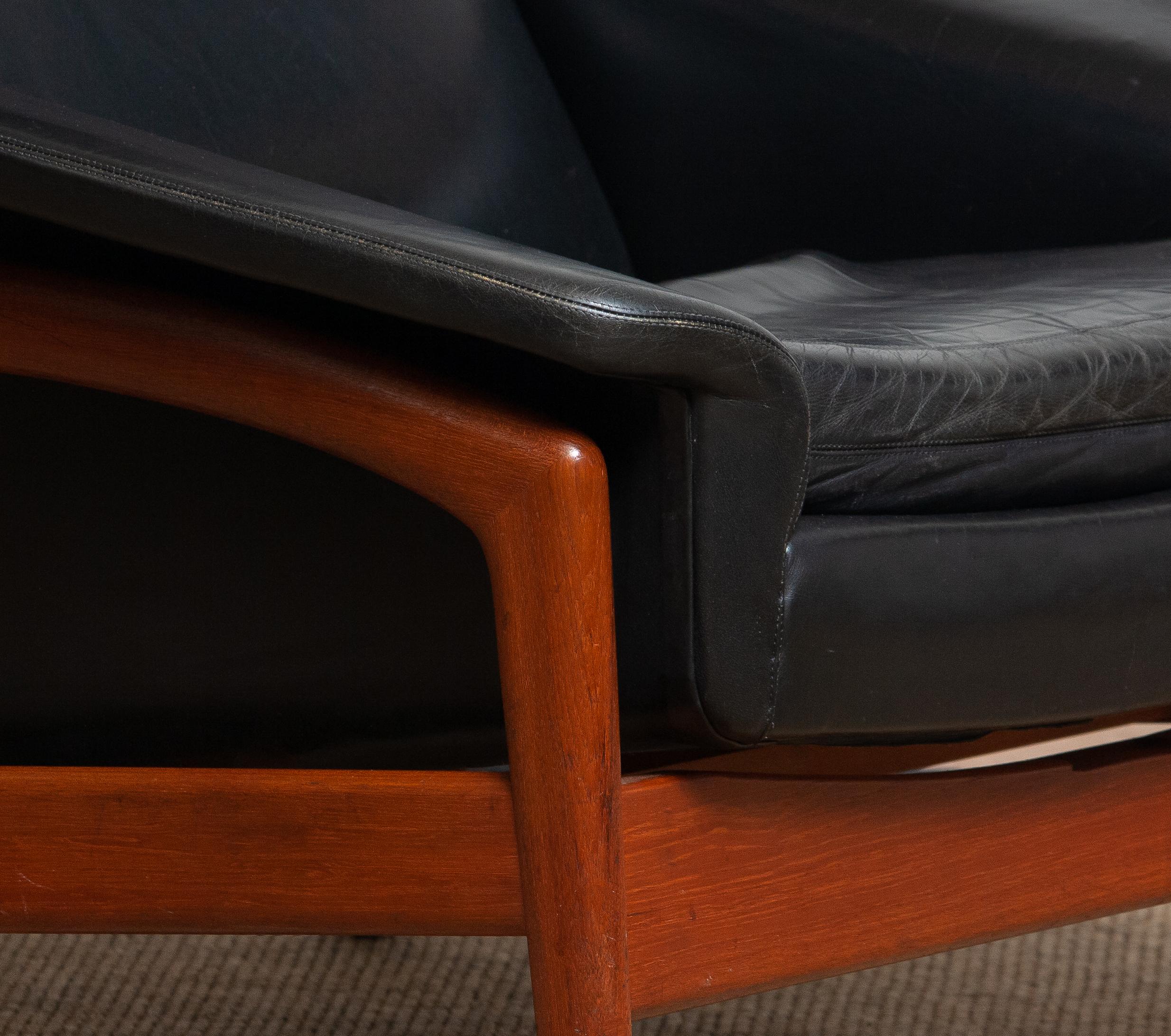 Swedish 1960s, Lounge Chair Profil by Folke Ohlsson for DUX in Black Leather and Teak 1
