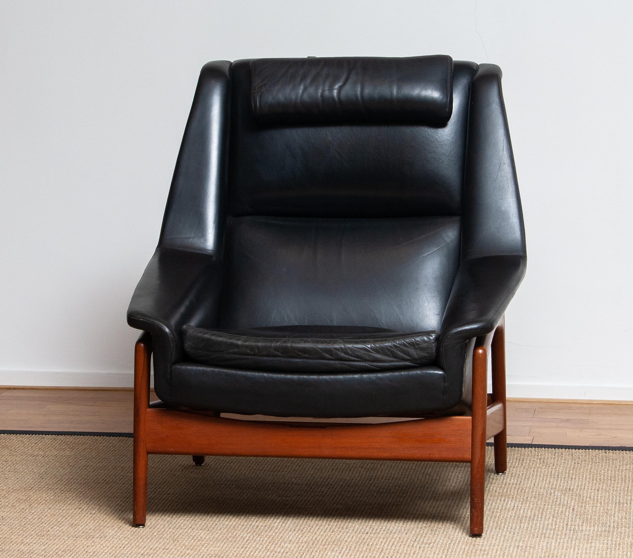 1960s, Lounge Chair 'Profil' by Folke Ohlsson for DUX in Black Leather and Teak 6