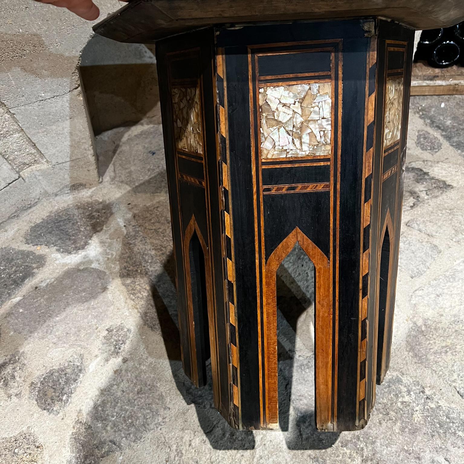 1960s Moroccan Side Table Marquetry Abalone Inlay For Sale 3