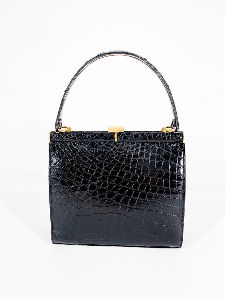 Women's or Men's 1960s Lucille De Paris Black Alligator Handbag For Sale