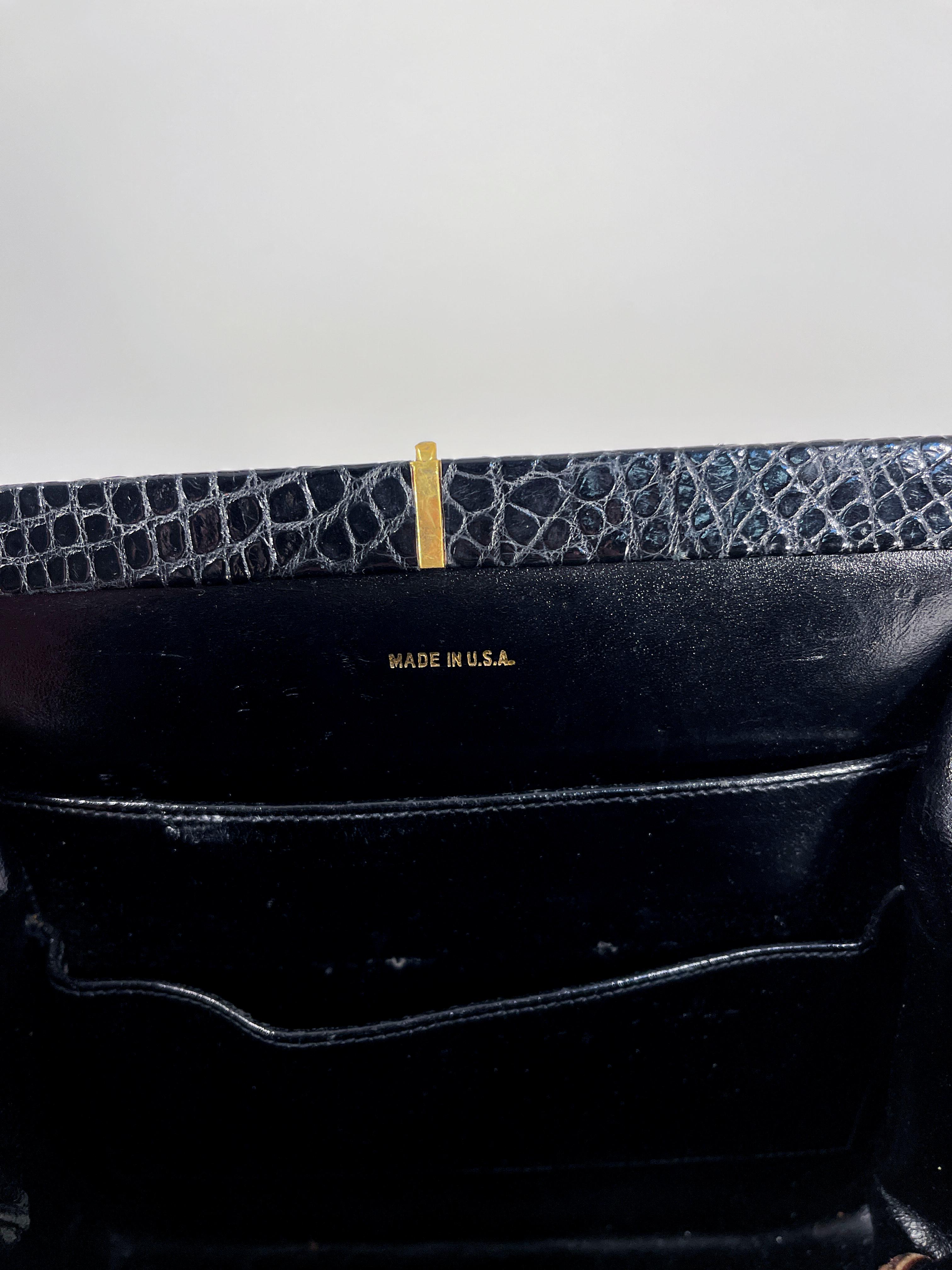 1960s Lucille De Paris Black Alligator Handbag 3