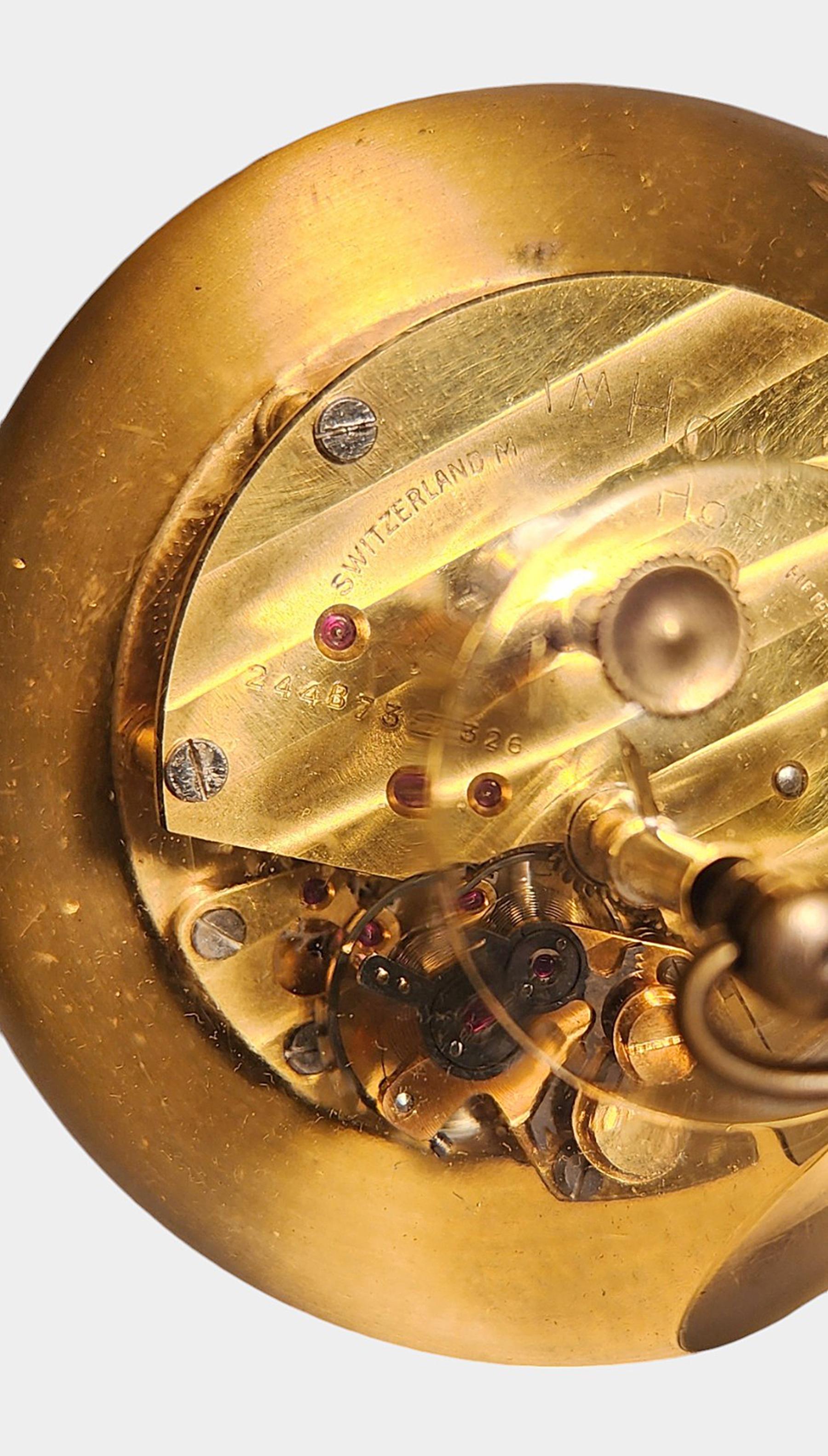 Reloj pisapapeles de esfera/bola de lucita y latón dorado de los años 60, del suizo Arthur Imhof en venta 1