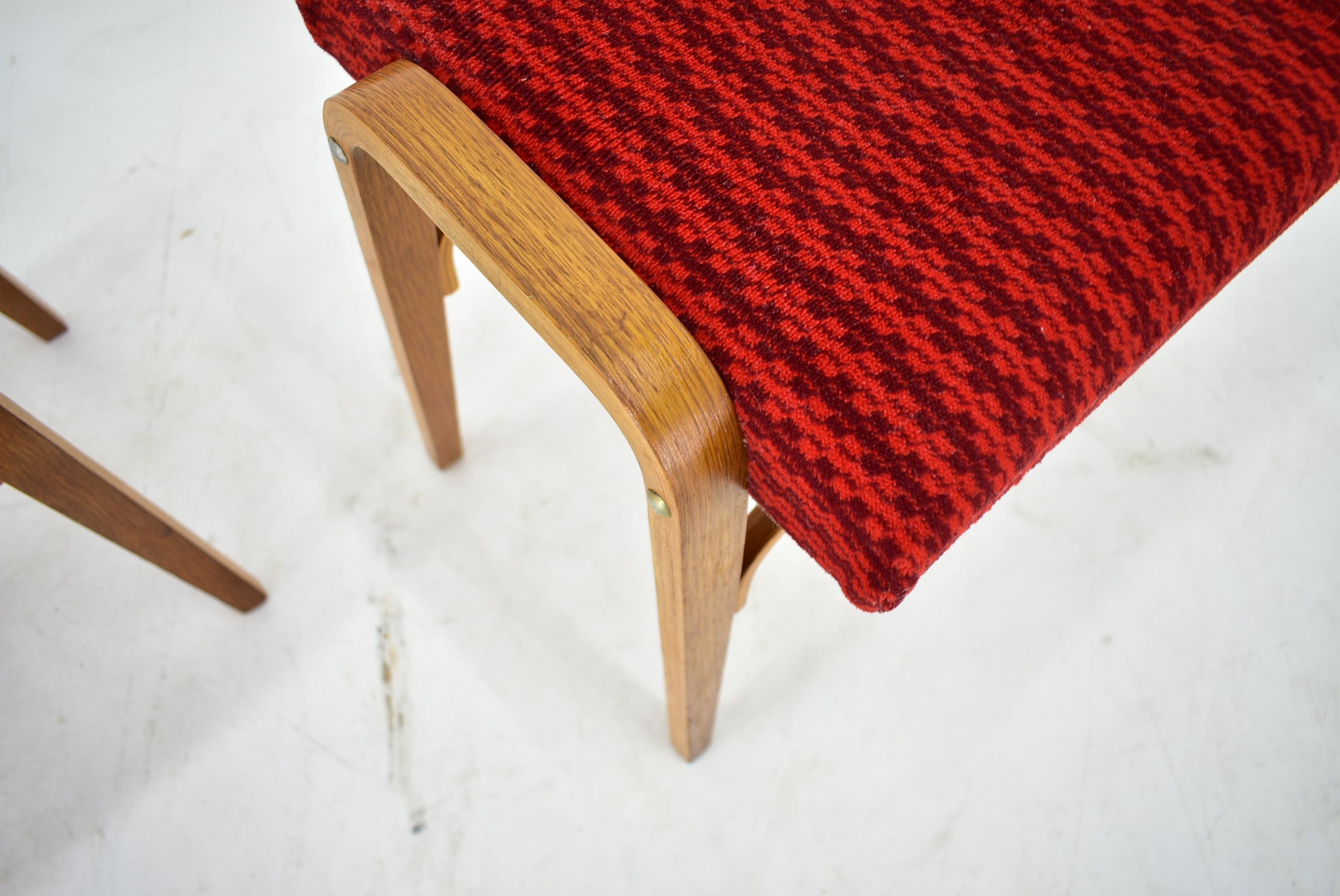 1960s Ludvik Volak Beech Stools by Drevopodnik Holesov, Czechoslovakia For Sale 2