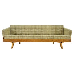 1960s Ludvik Volak Three Seater Sofa/Daybed in Original Boucle Upholstery, Czech